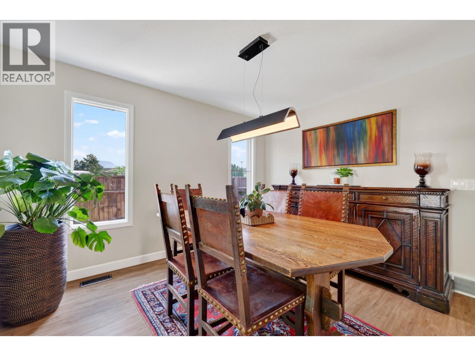 2054 Aster Road, Kelowna, British Columbia  V1V 1P4 - Photo 9 - 10398953