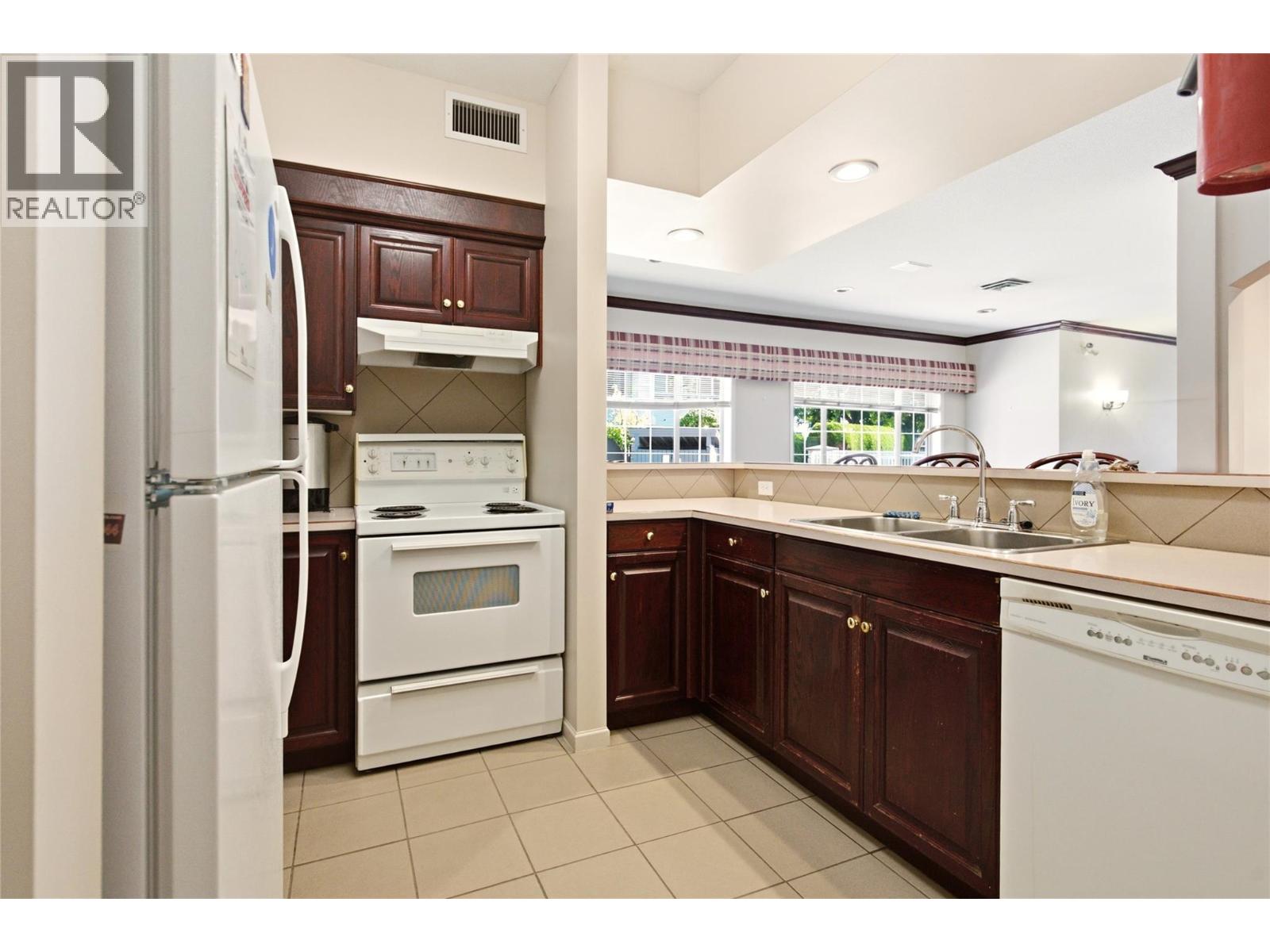 940 Glenwood Avenue Unit# 212, Kelowna, British Columbia  V1Y 9P2 - Photo 27 - 10398593