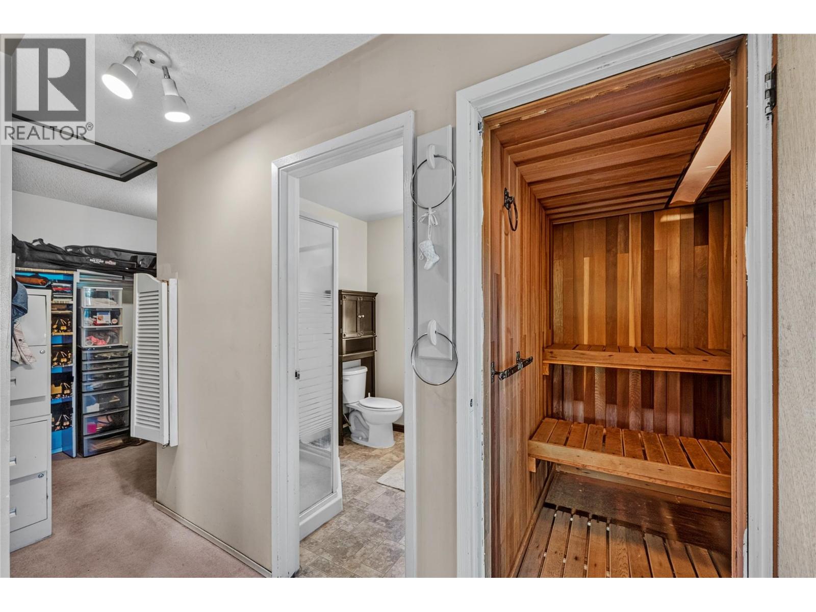 6860 Watson Drive W, Kamloops, British Columbia  V0K 2J0 - Photo 22 - 10398750