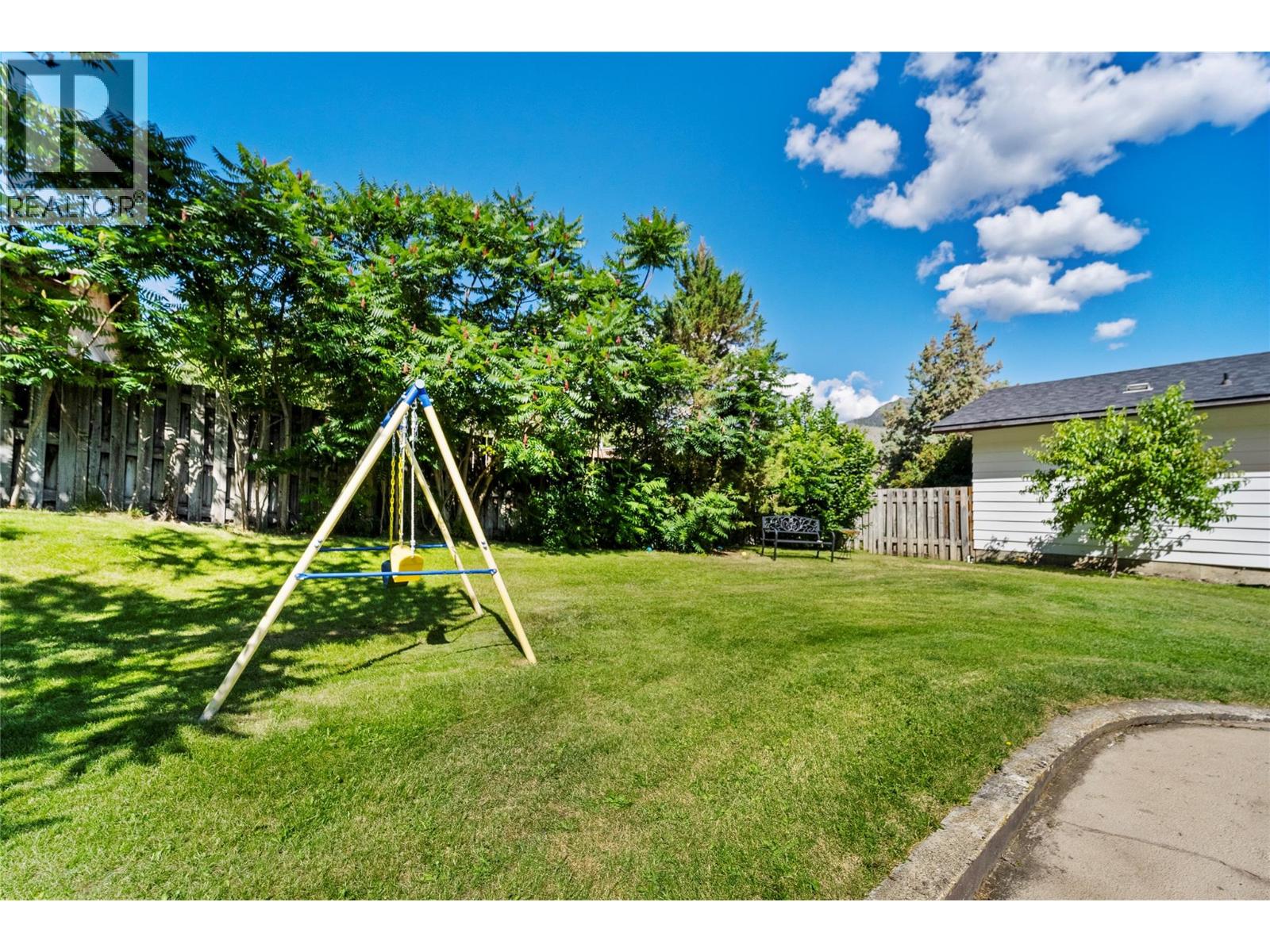 6860 Watson Drive W, Kamloops, British Columbia  V0K 2J0 - Photo 40 - 10398750