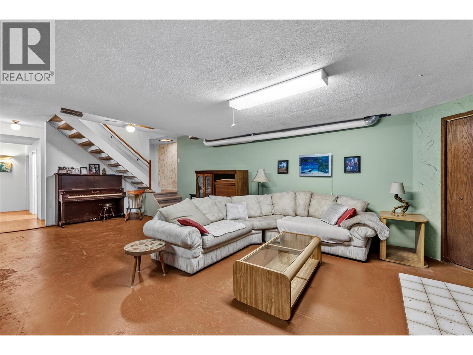 6860 Watson Drive W, Kamloops, British Columbia  V0K 2J0 - Photo 45 - 10398750