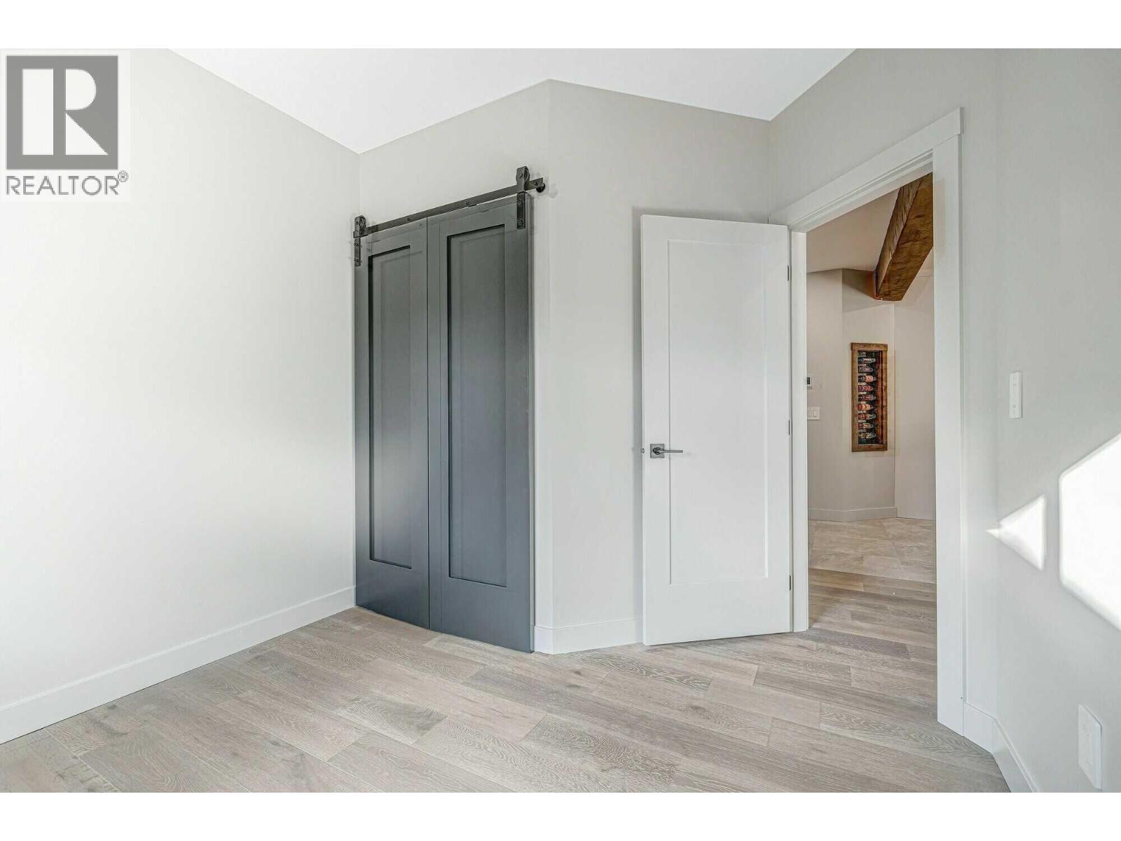 6466 Spartan Street, Oliver, British Columbia  V0H 1T0 - Photo 10 - 10398957