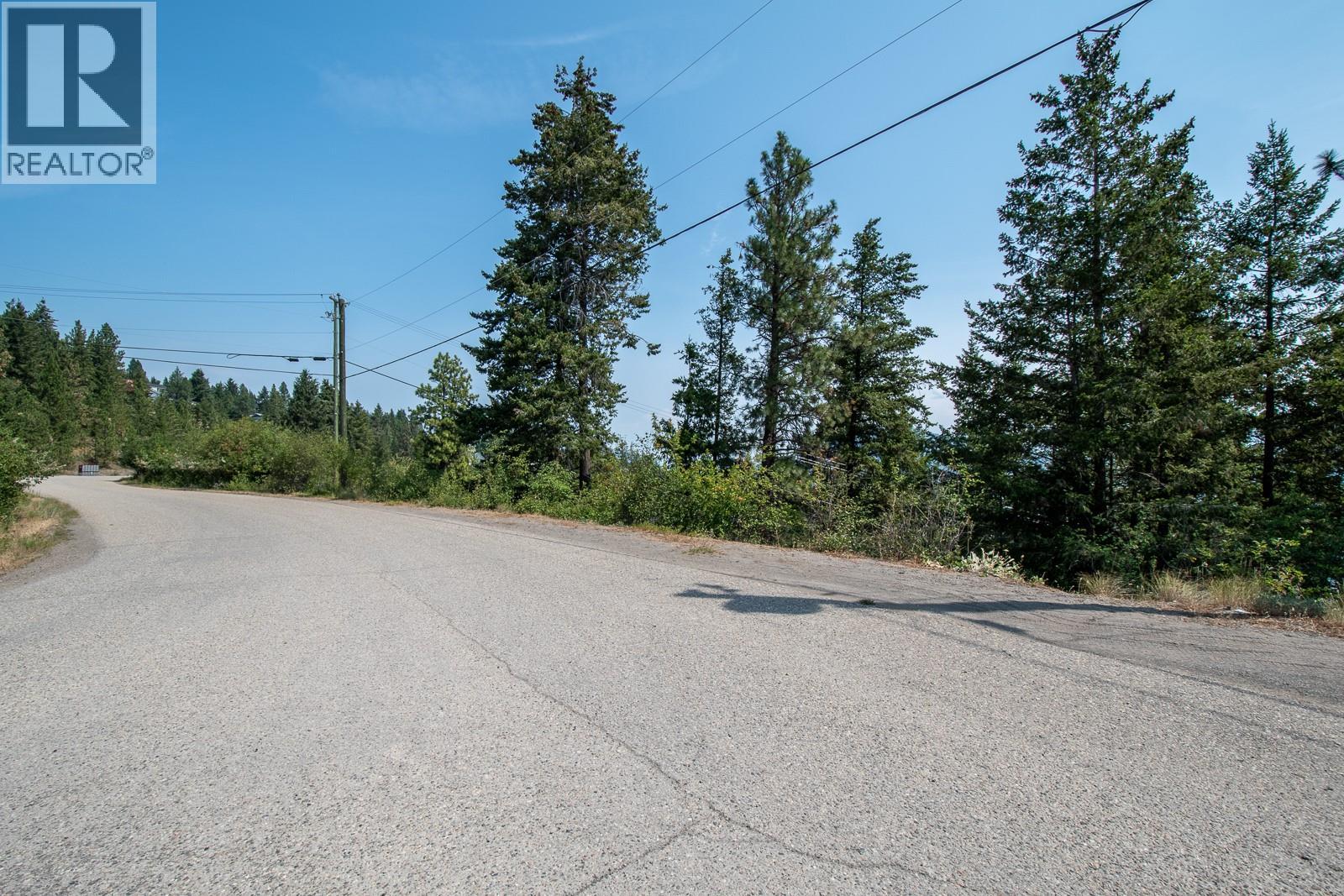 10345 Columbia Way, Vernon, British Columbia  V1H 2B5 - Photo 12 - 10398828