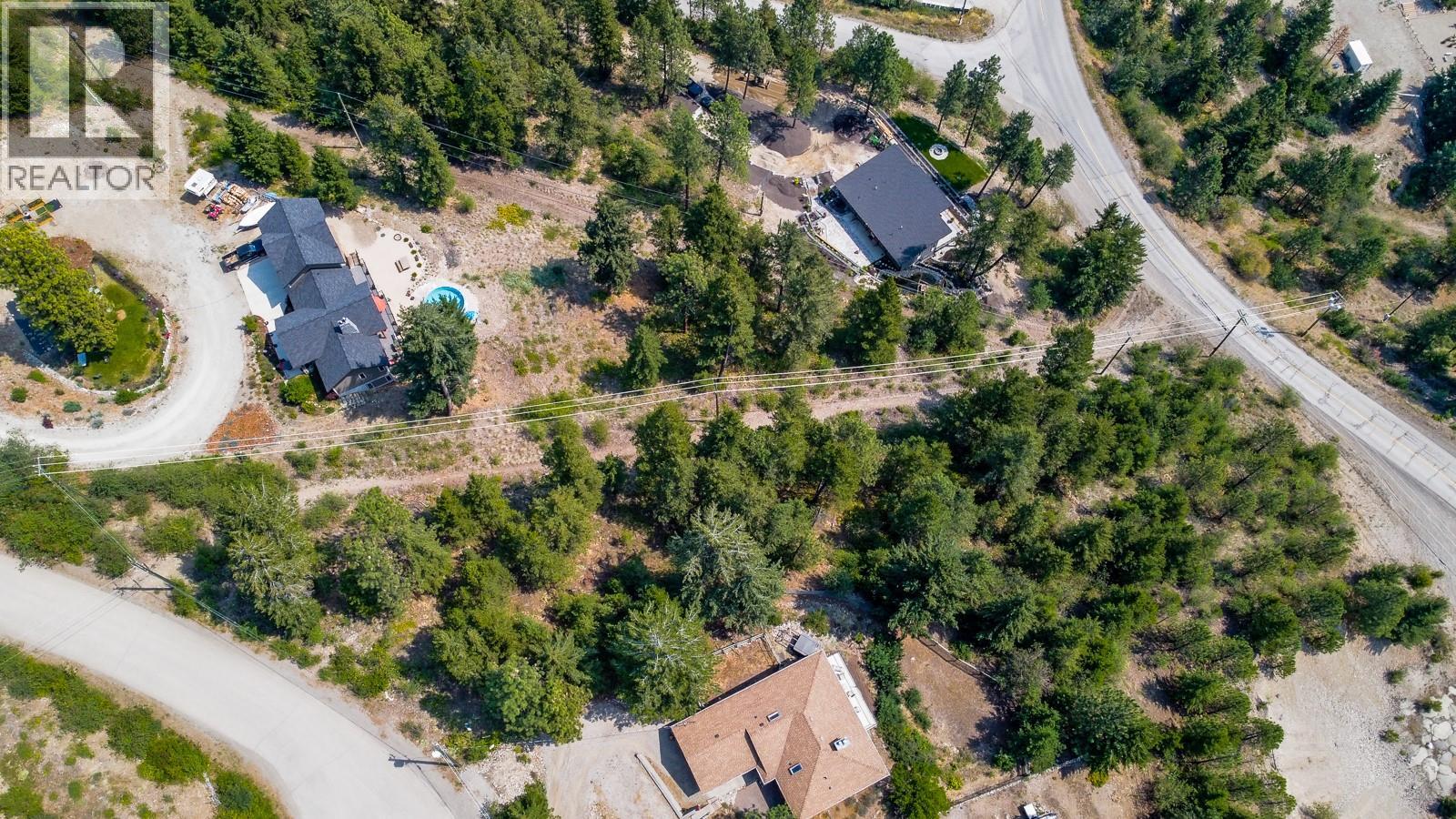 10345 Columbia Way, Vernon, British Columbia  V1H 2B5 - Photo 5 - 10398828