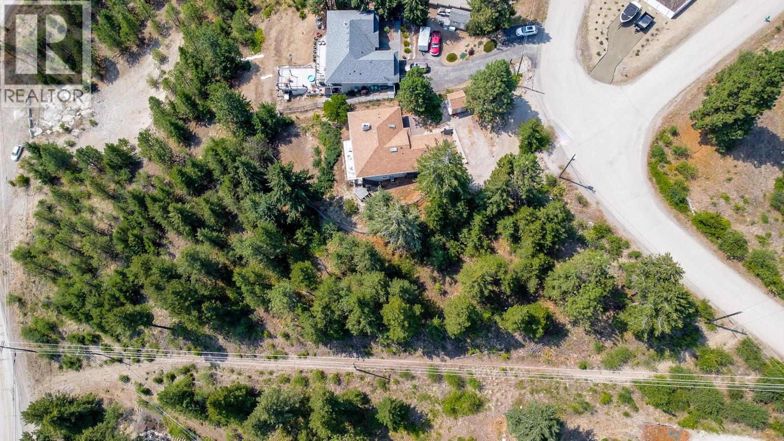 10345 Columbia Way, Vernon, British Columbia  V1H 2B5 - Photo 6 - 10398828
