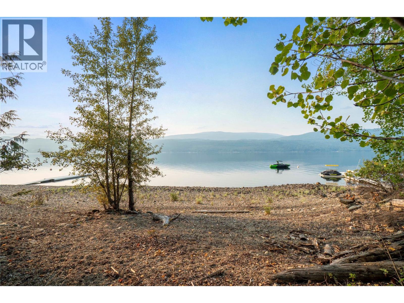 7690 Squilax-Anglemont Road, Anglemont, British Columbia  V0E 1M8 - Photo 1 - 10399018