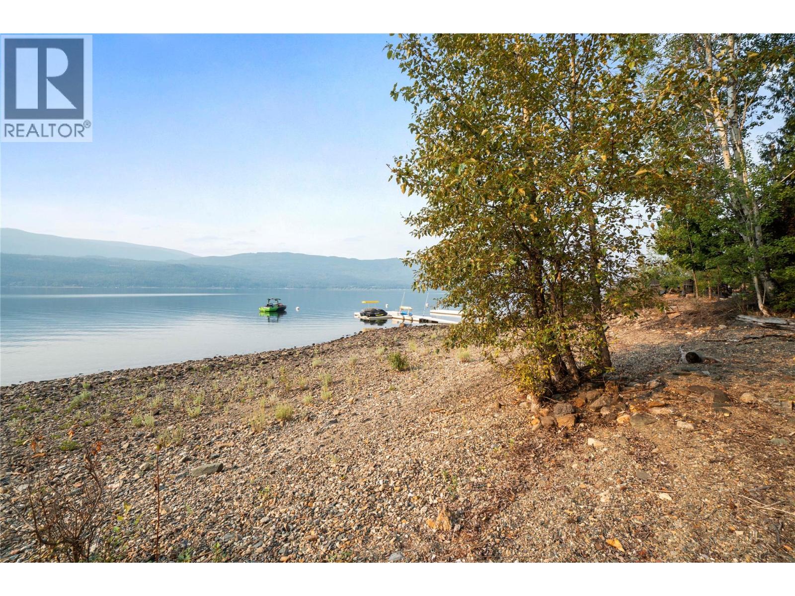 7690 Squilax-Anglemont Road, Anglemont, British Columbia  V0E 1M8 - Photo 15 - 10399017