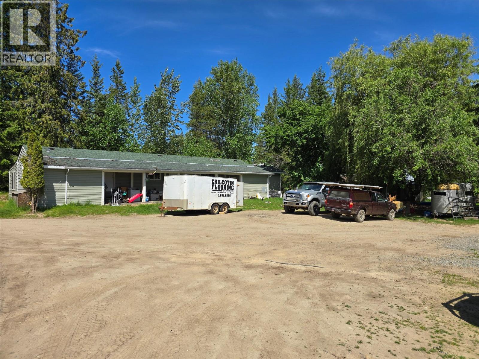 268 Birch Road, Clearwater, British Columbia  V0E 1N1 - Photo 3 - 10399002
