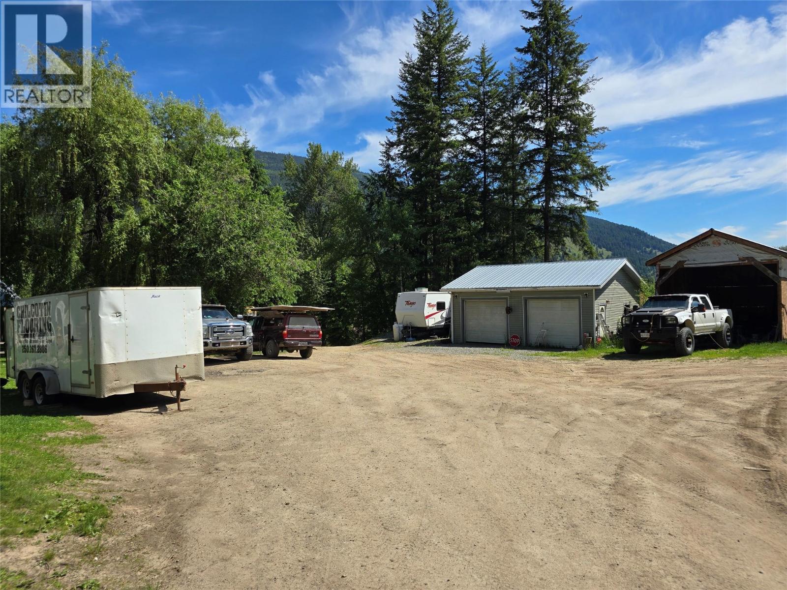 268 Birch Road, Clearwater, British Columbia  V0E 1N1 - Photo 6 - 10399002