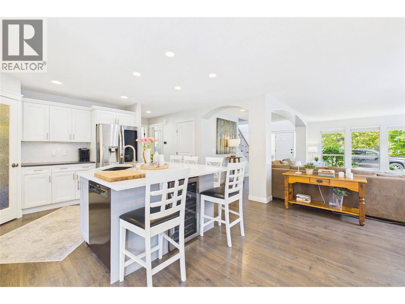 307 Mccarren Avenue, Kelowna, British Columbia  V1W 5A6 - Photo 14 - 10399025