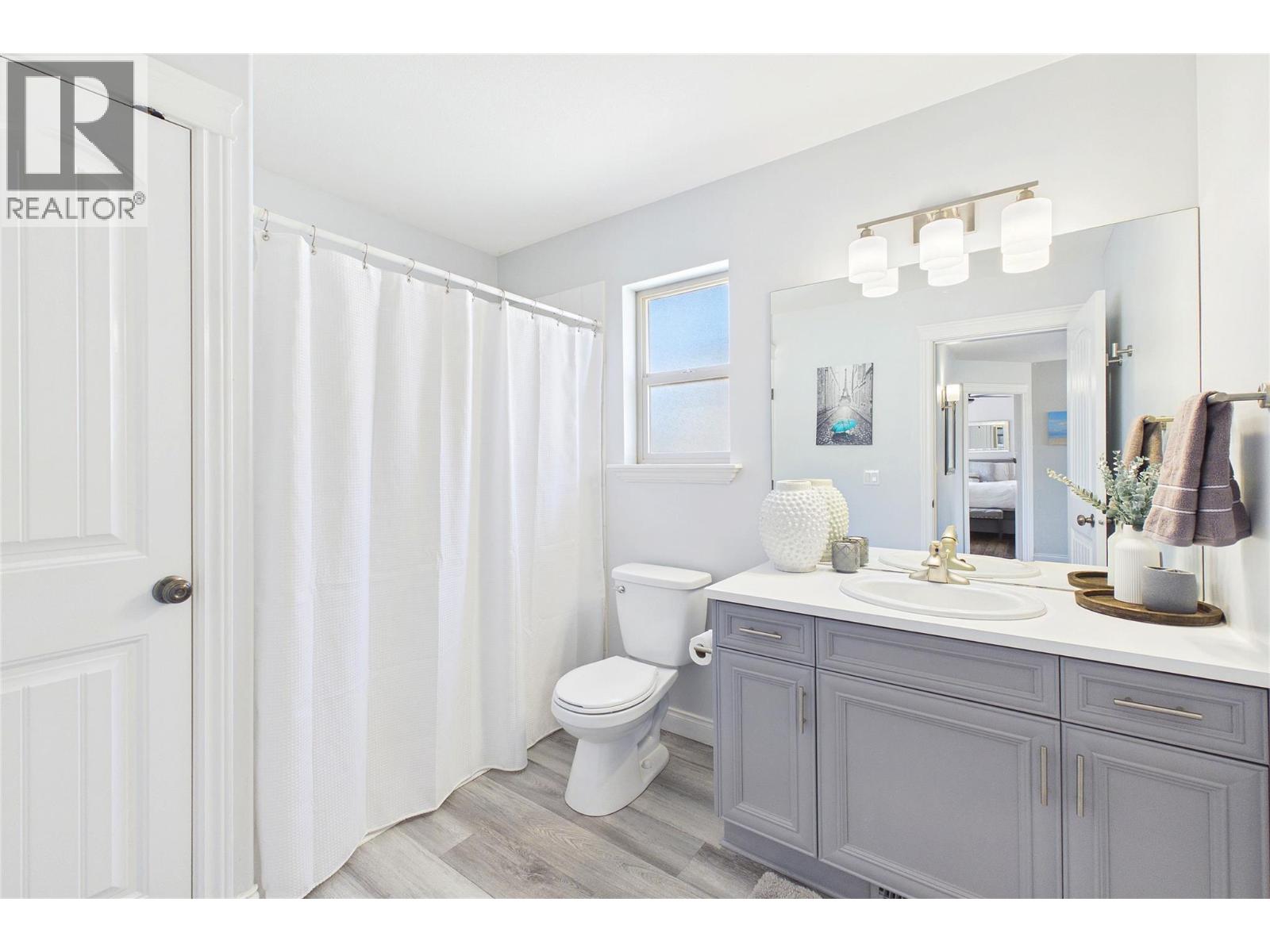 307 Mccarren Avenue, Kelowna, British Columbia  V1W 5A6 - Photo 27 - 10399025