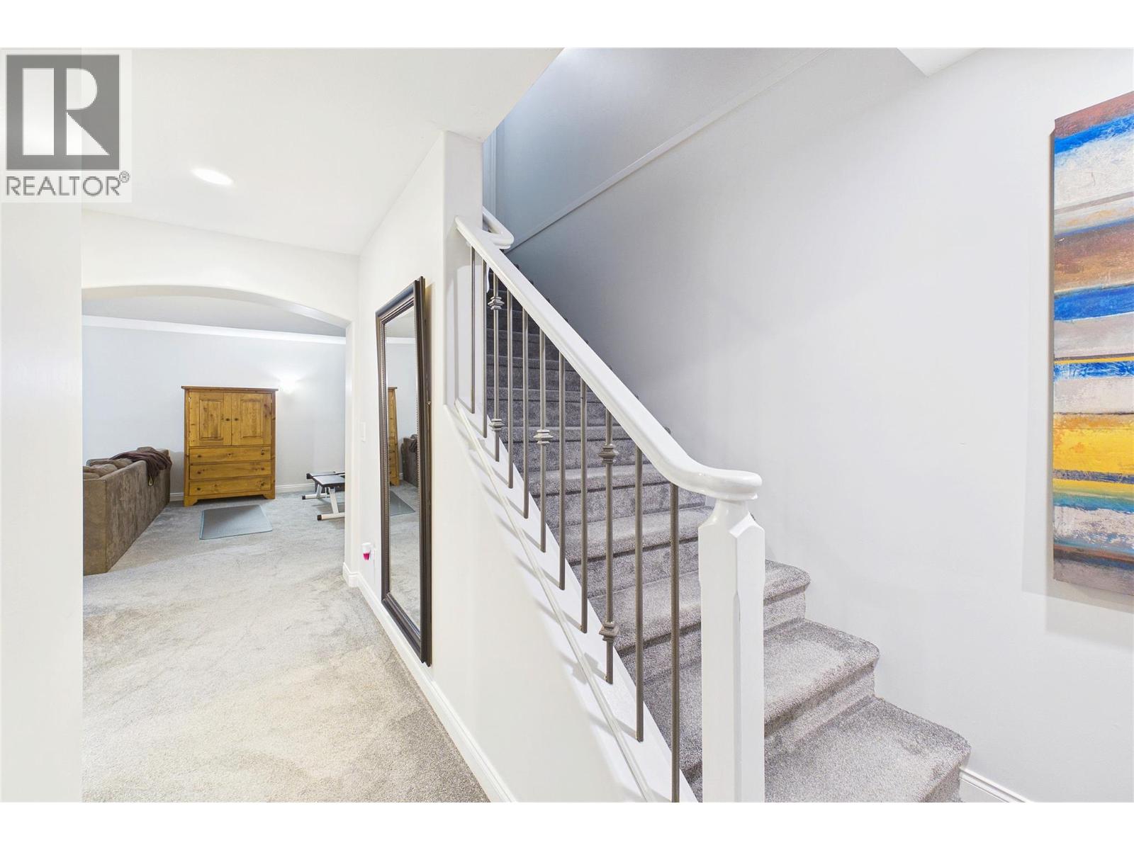 307 Mccarren Avenue, Kelowna, British Columbia  V1W 5A6 - Photo 29 - 10399025