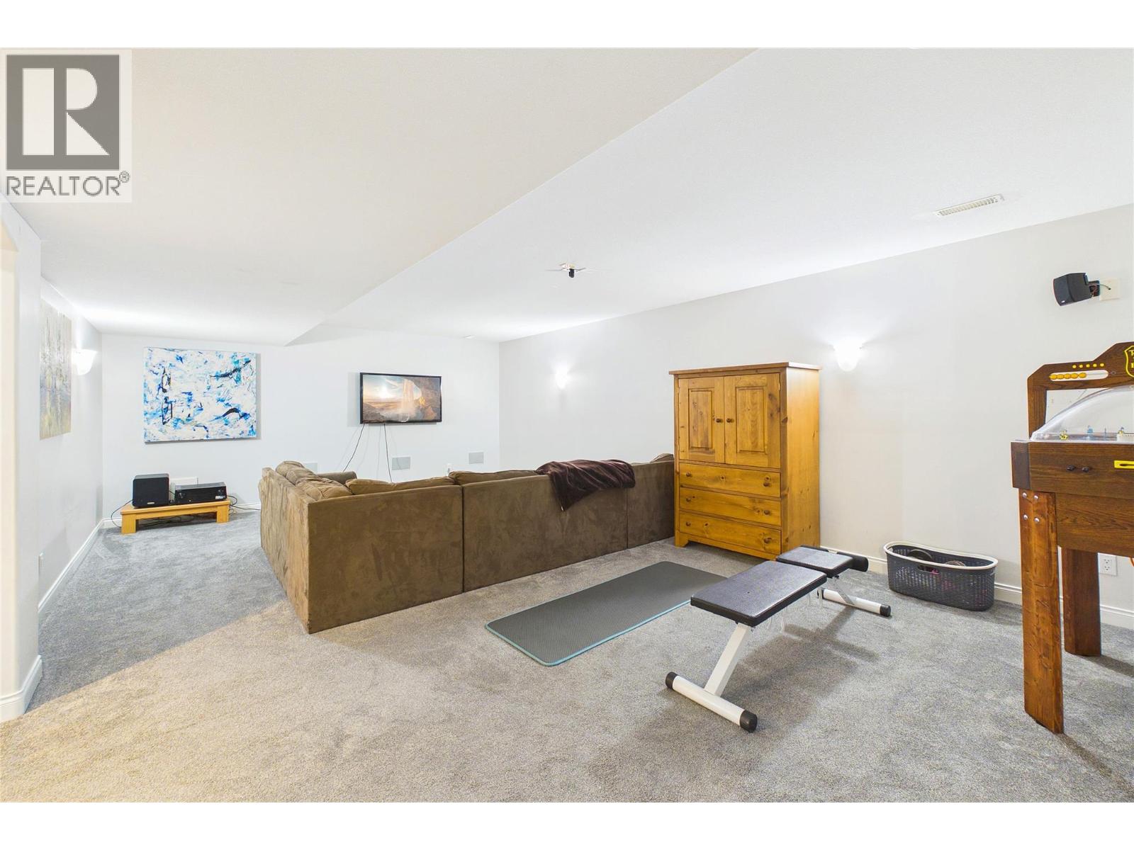 307 Mccarren Avenue, Kelowna, British Columbia  V1W 5A6 - Photo 31 - 10399025