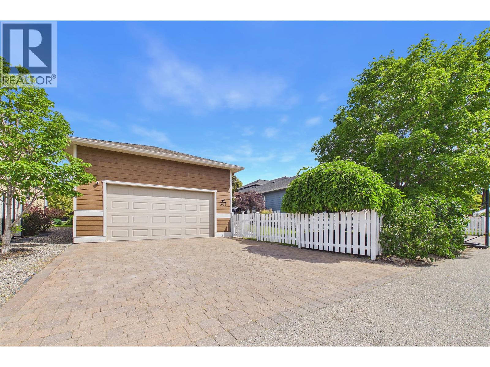 307 Mccarren Avenue, Kelowna, British Columbia  V1W 5A6 - Photo 36 - 10399025