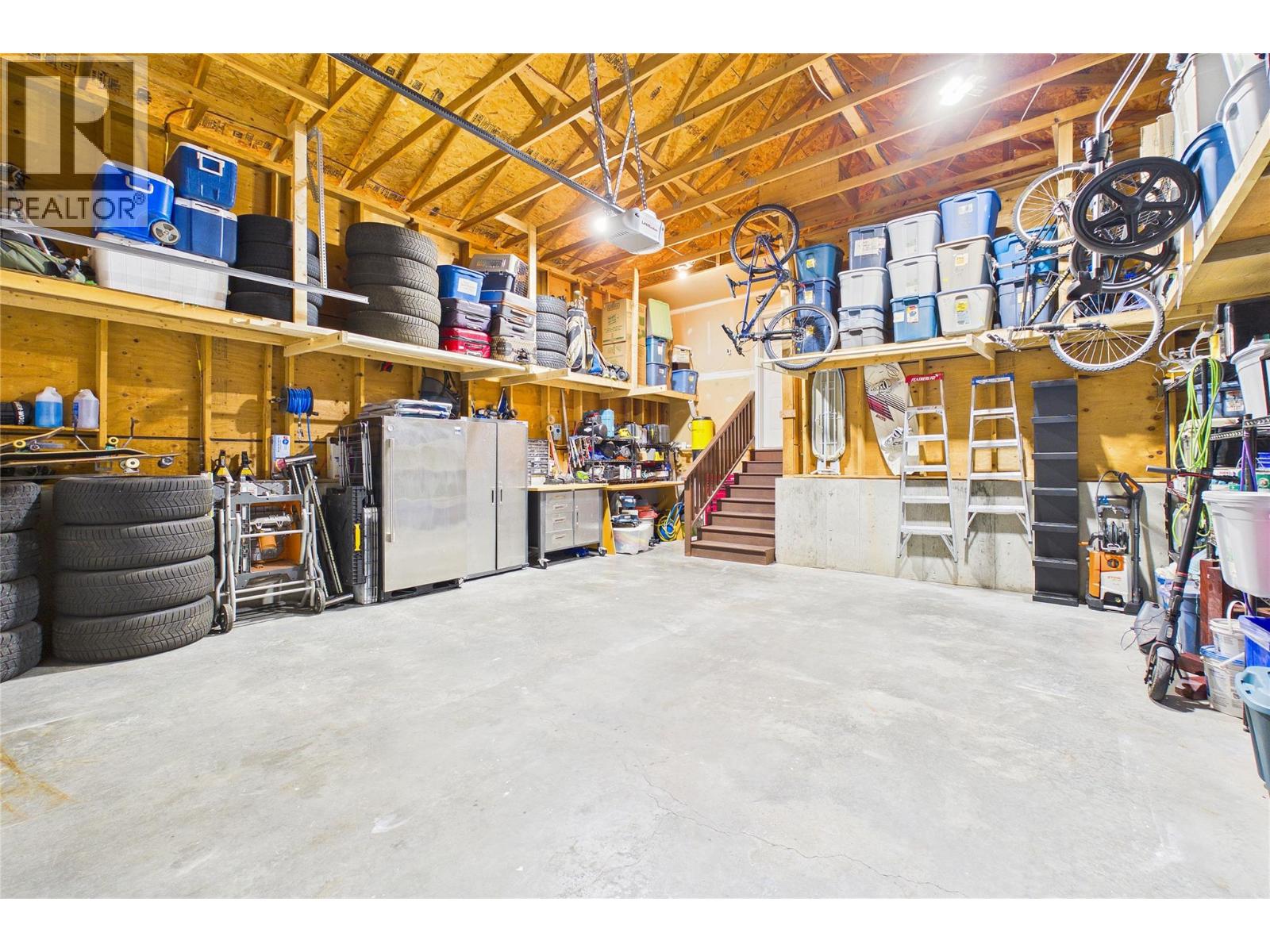 307 Mccarren Avenue, Kelowna, British Columbia  V1W 5A6 - Photo 37 - 10399025