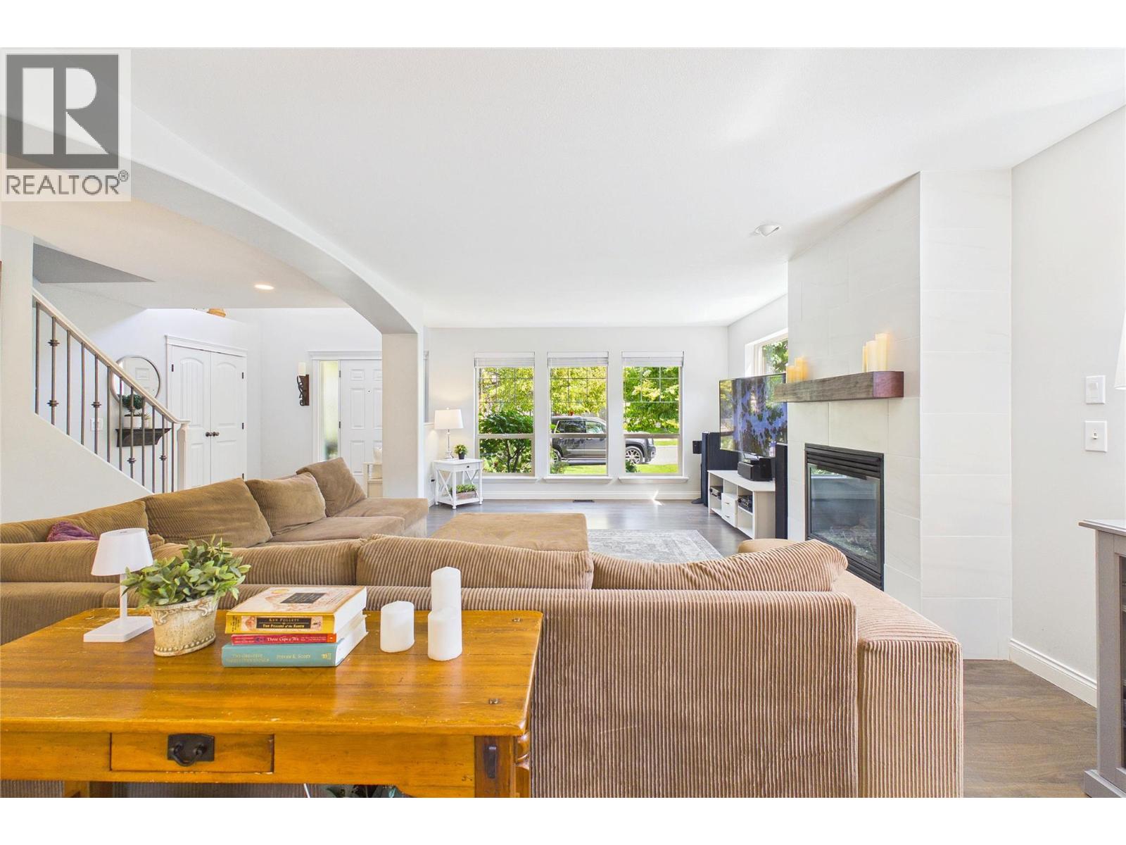307 Mccarren Avenue, Kelowna, British Columbia  V1W 5A6 - Photo 8 - 10399025