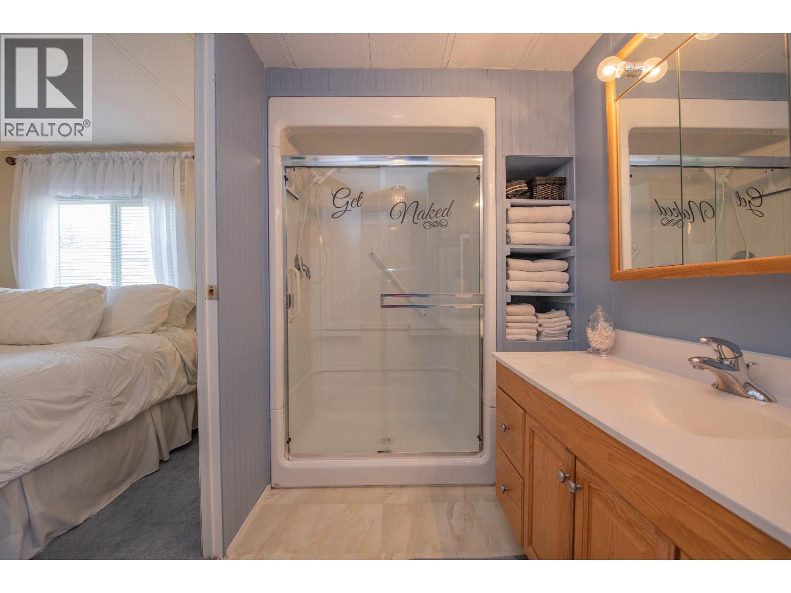 15401 Kalamalka Lake Road Unit# 3a, Coldstream, British Columbia  V1B 1Z3 - Photo 22 - 10399029