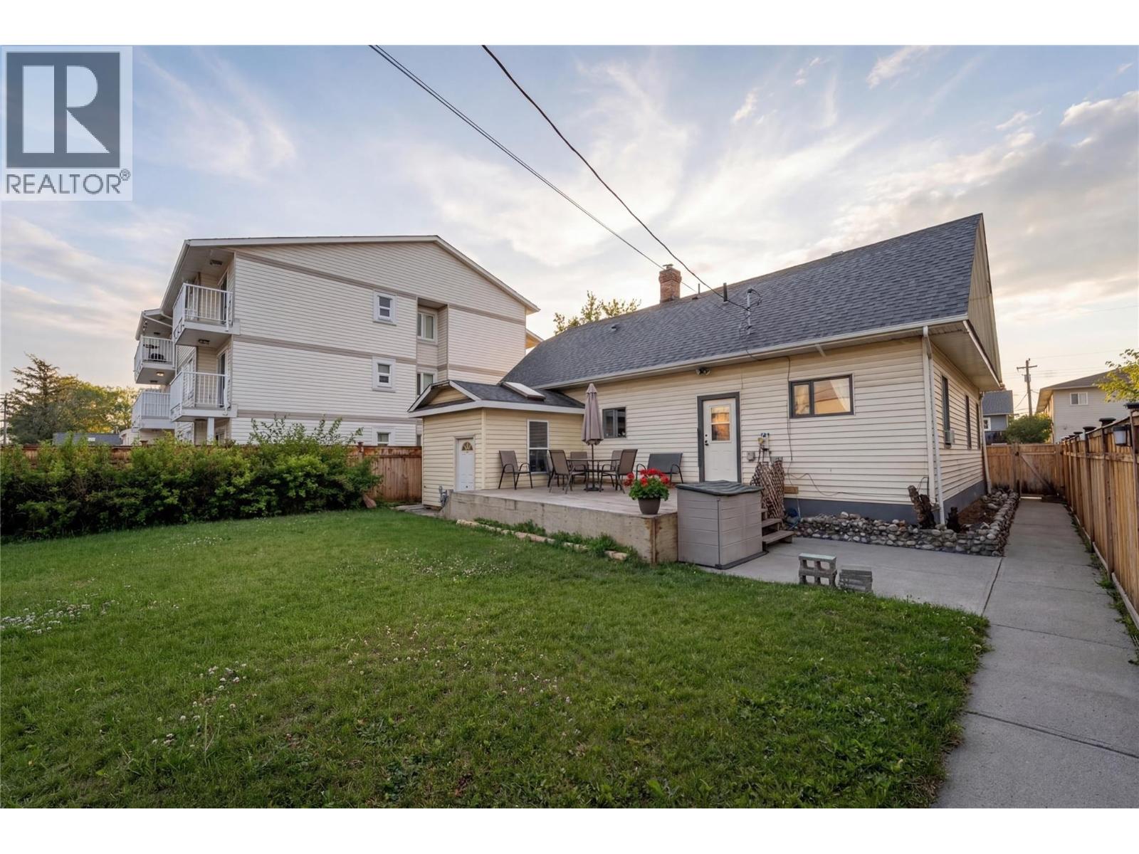 2125 Granite Avenue, Merritt, British Columbia  V1K 1B8 - Photo 37 - 10399028