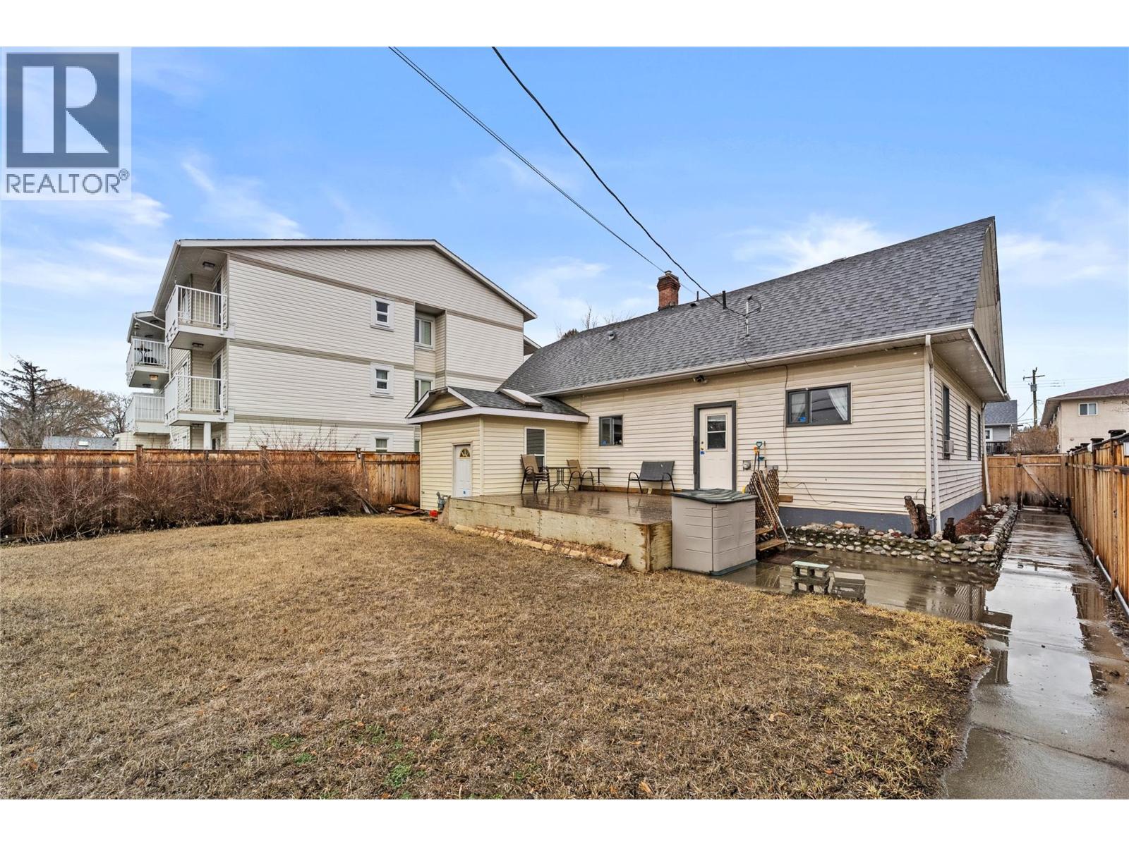 2125 Granite Avenue, Merritt, British Columbia  V1K 1B8 - Photo 38 - 10399028