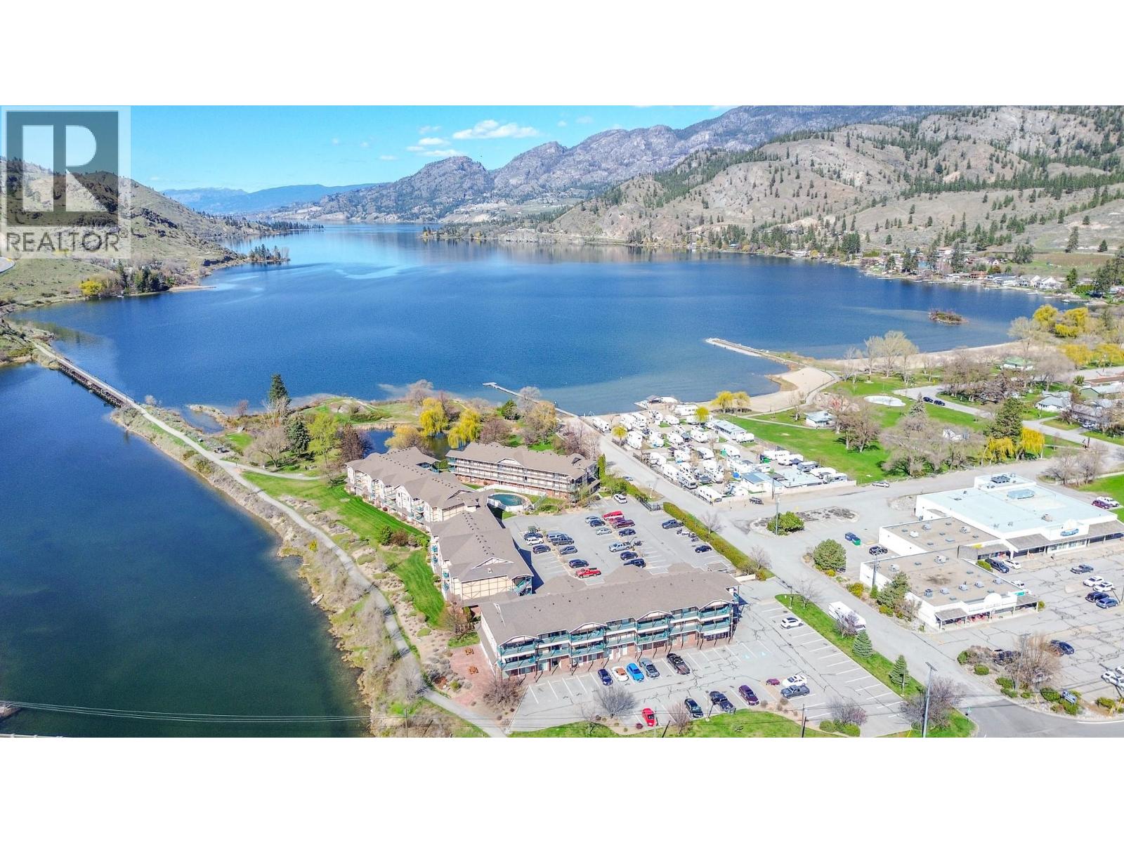 850 Railway Lane Unit# 203, Okanagan Falls, British Columbia  V0H 1R4 - Photo 1 - 10398977