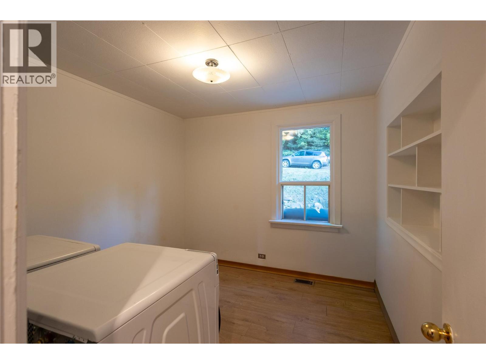 601 Richards Street, Nelson, British Columbia  V1L 5K4 - Photo 14 - 10398928