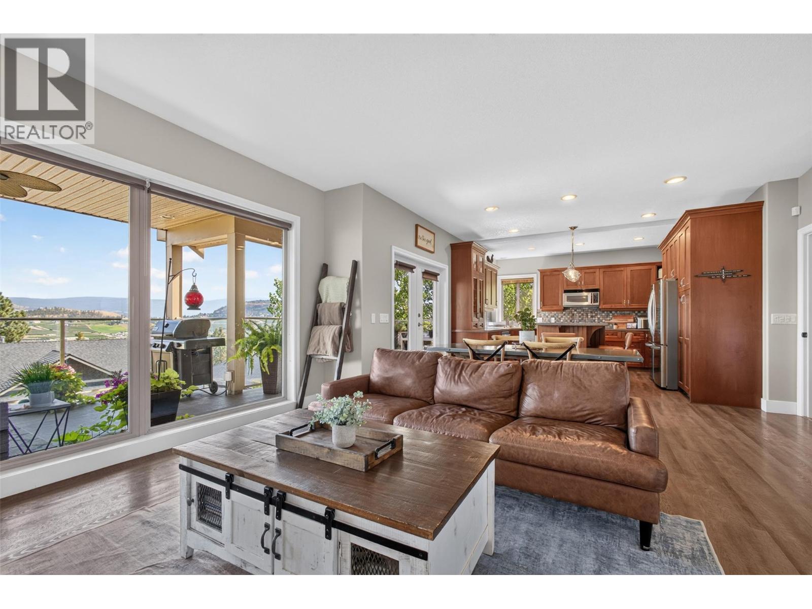 155 Terrace Hill Court, Kelowna, British Columbia  V1V 2T2 - Photo 11 - 10398847