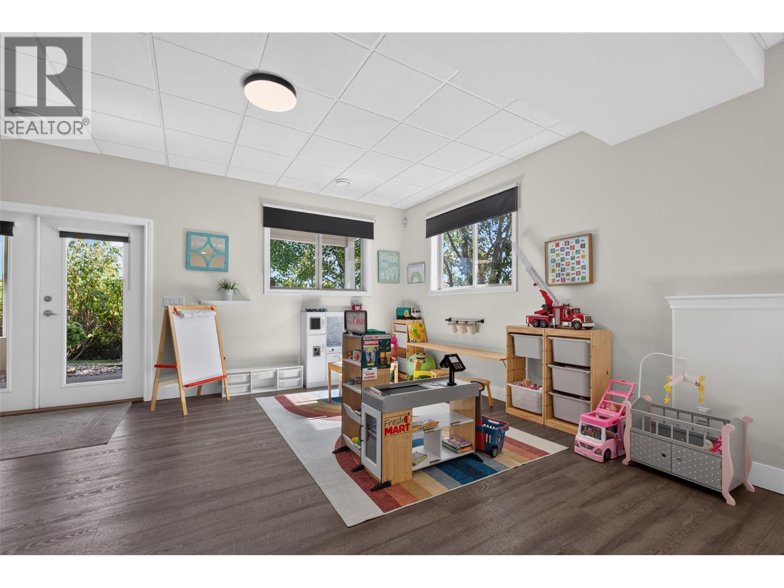 155 Terrace Hill Court, Kelowna, British Columbia  V1V 2T2 - Photo 38 - 10398847