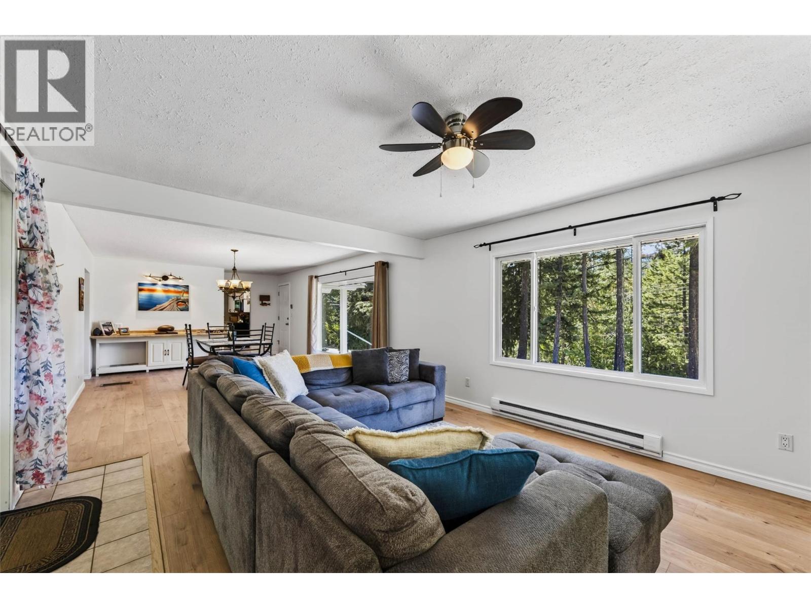 852 Riondel Road, Riondel, British Columbia  V0B 1X0 - Photo 15 - 10398571