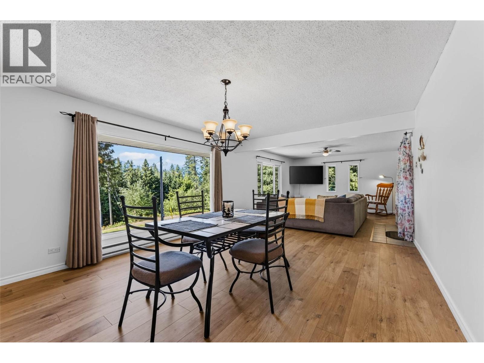 852 Riondel Road, Riondel, British Columbia  V0B 1X0 - Photo 16 - 10398571