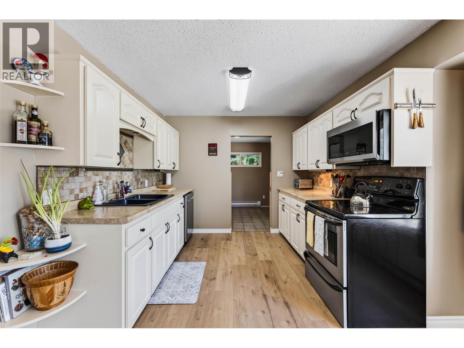 852 Riondel Road, Riondel, British Columbia  V0B 1X0 - Photo 21 - 10398571