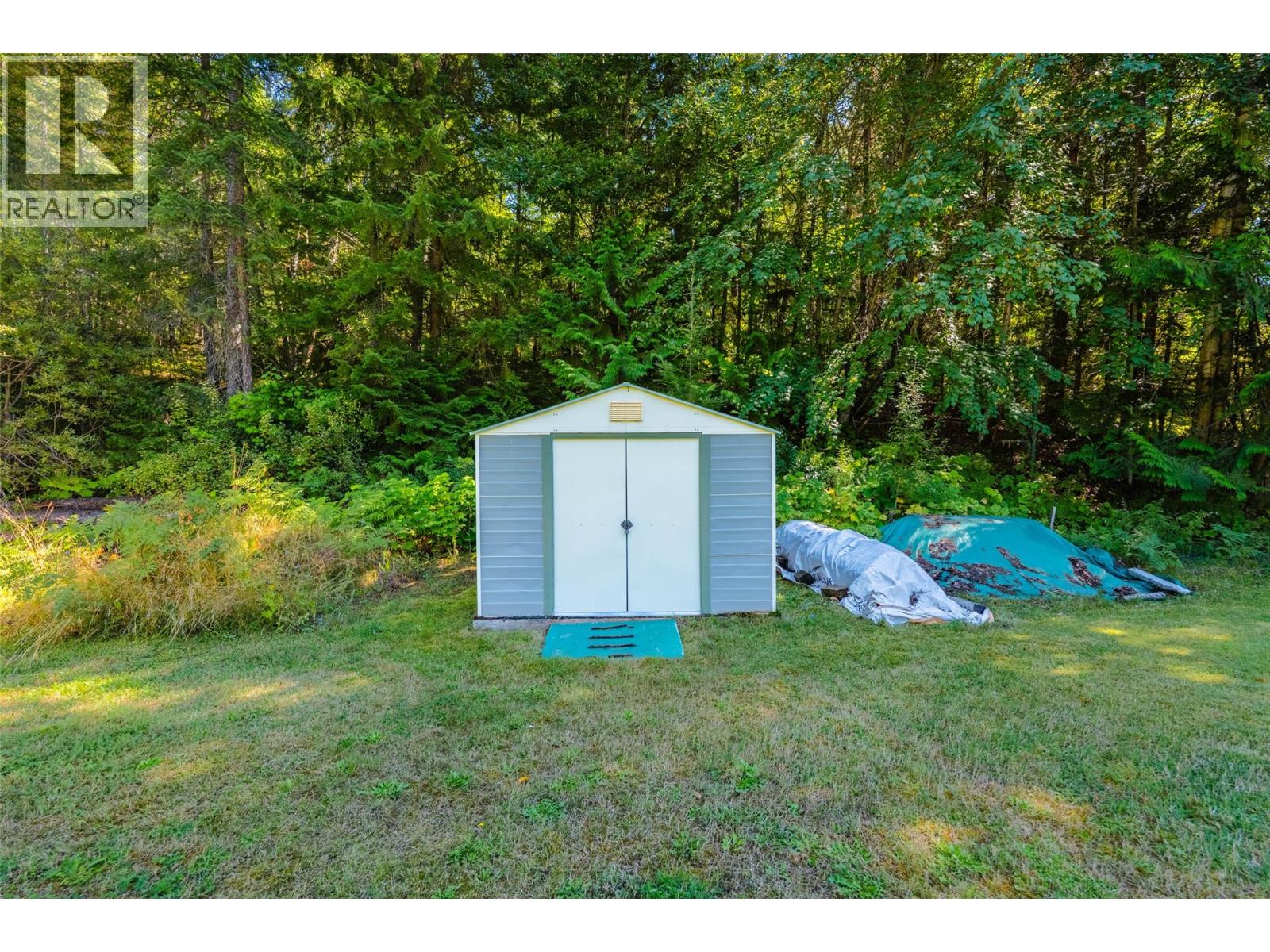 852 Riondel Road, Riondel, British Columbia  V0B 1X0 - Photo 48 - 10398571