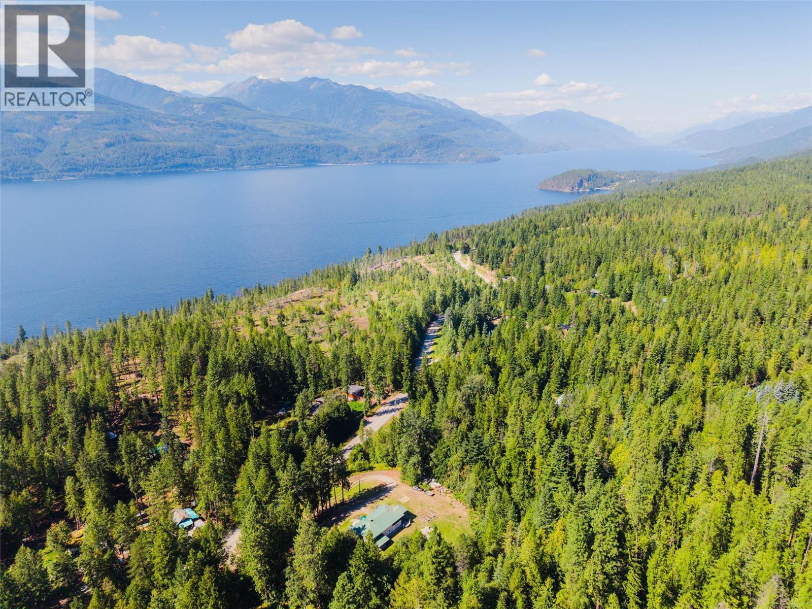 852 Riondel Road, Riondel, British Columbia  V0B 1X0 - Photo 6 - 10398571