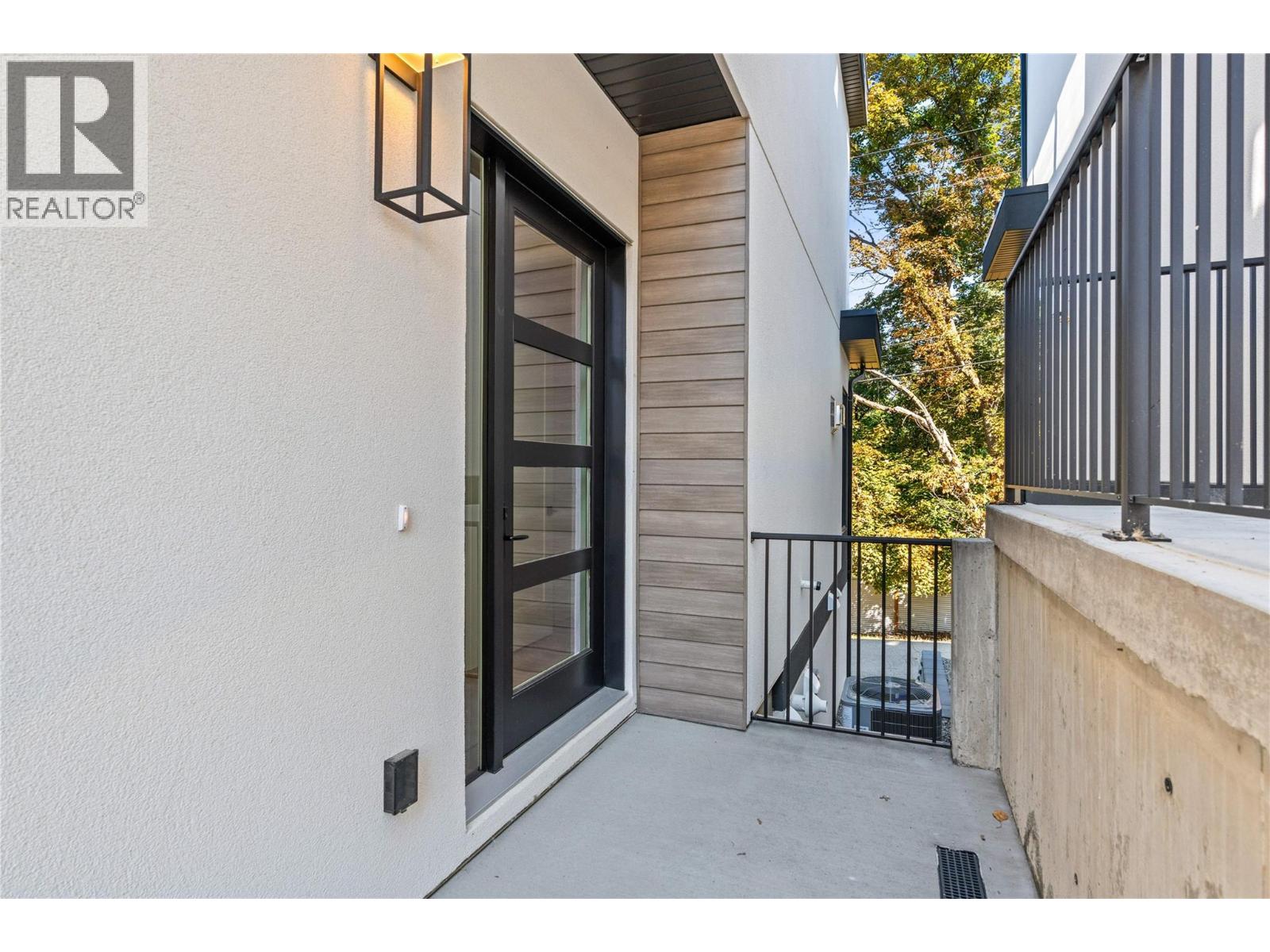 7920 Kidston Road Unit# 9, Coldstream, British Columbia  V1B 0B4 - Photo 4 - 10399047