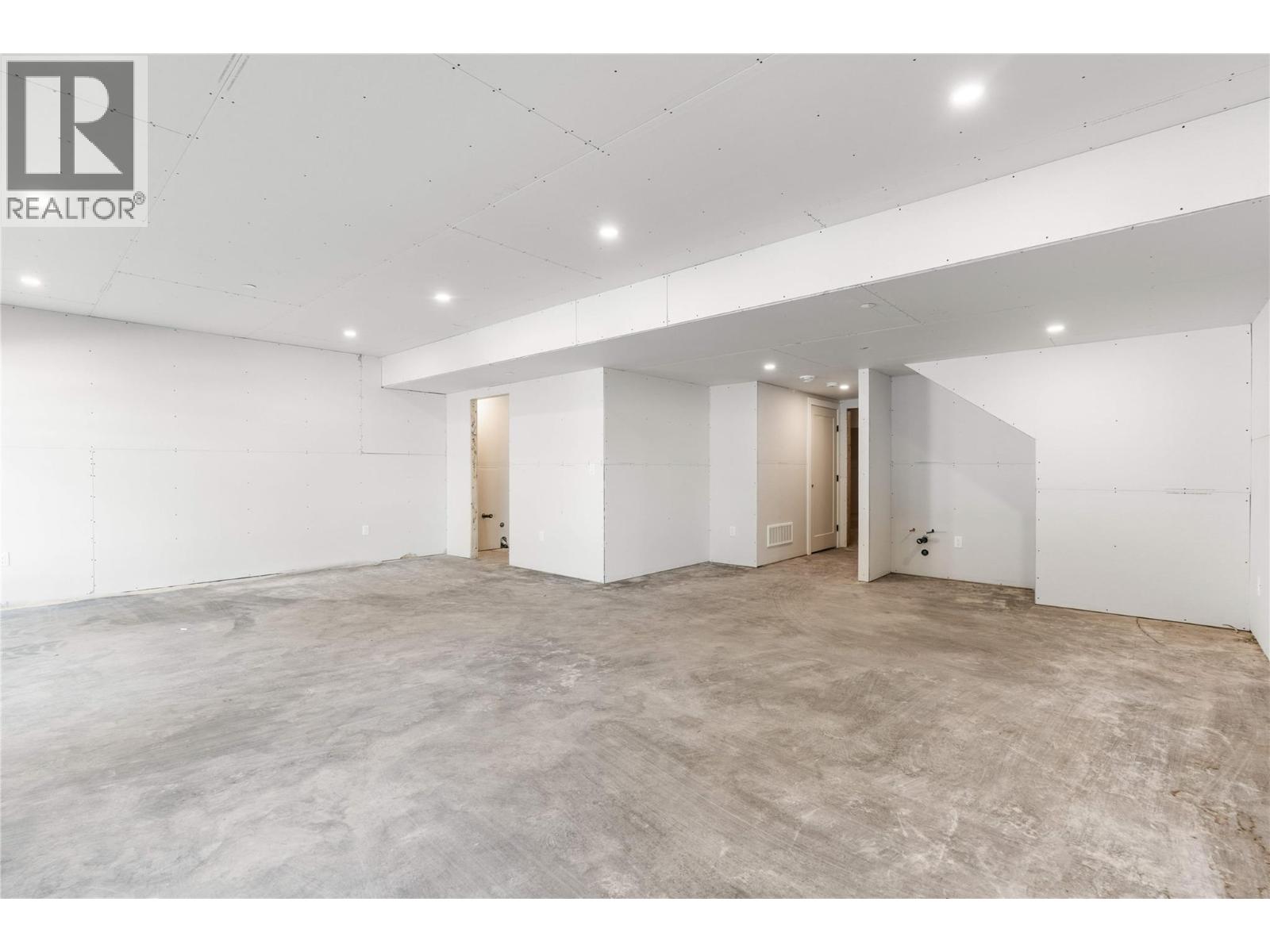 7920 Kidston Road Unit# 9, Coldstream, British Columbia  V1B 0B4 - Photo 42 - 10399047