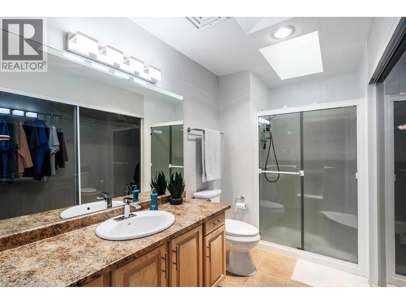 4450 Ponderosa Drive Unit# 204, Peachland, British Columbia  V0H 1X5 - Photo 12 - 10398969