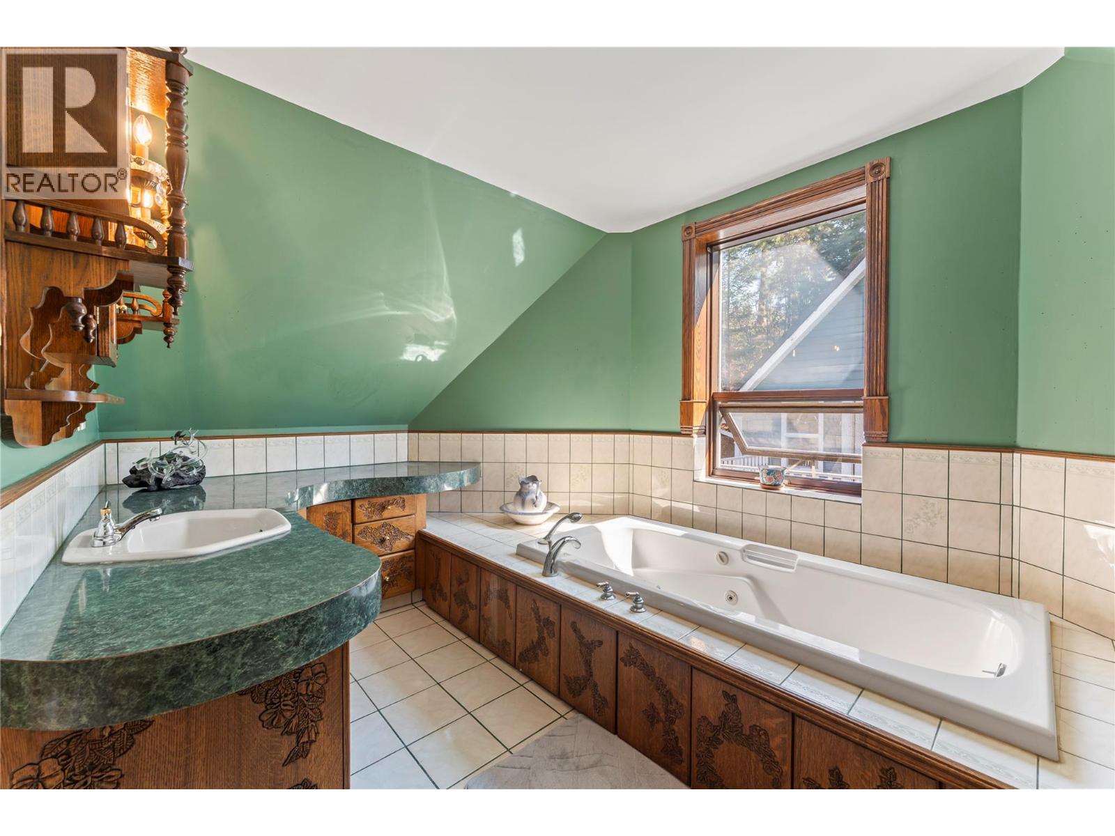 4345 June Springs Road, Kelowna, British Columbia  V1W 4C8 - Photo 42 - 10395937