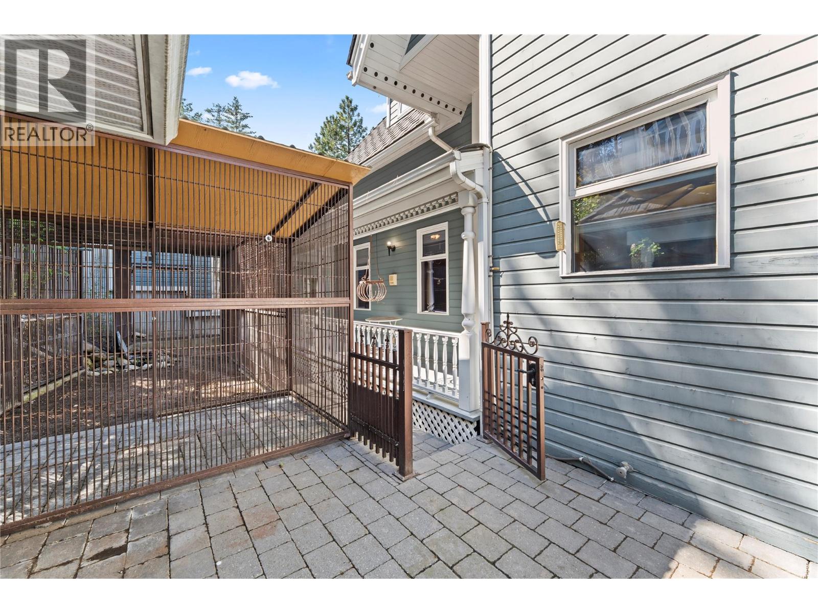 4345 June Springs Road, Kelowna, British Columbia  V1W 4C8 - Photo 78 - 10395937
