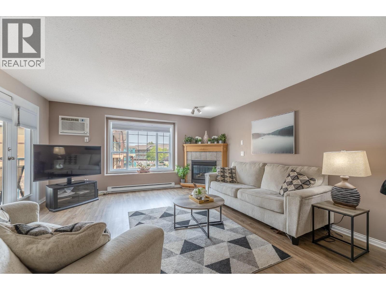 850 Railway Lane Unit# 205, Okanagan Falls, British Columbia  V0H 1R4 - Photo 7 - 10399022
