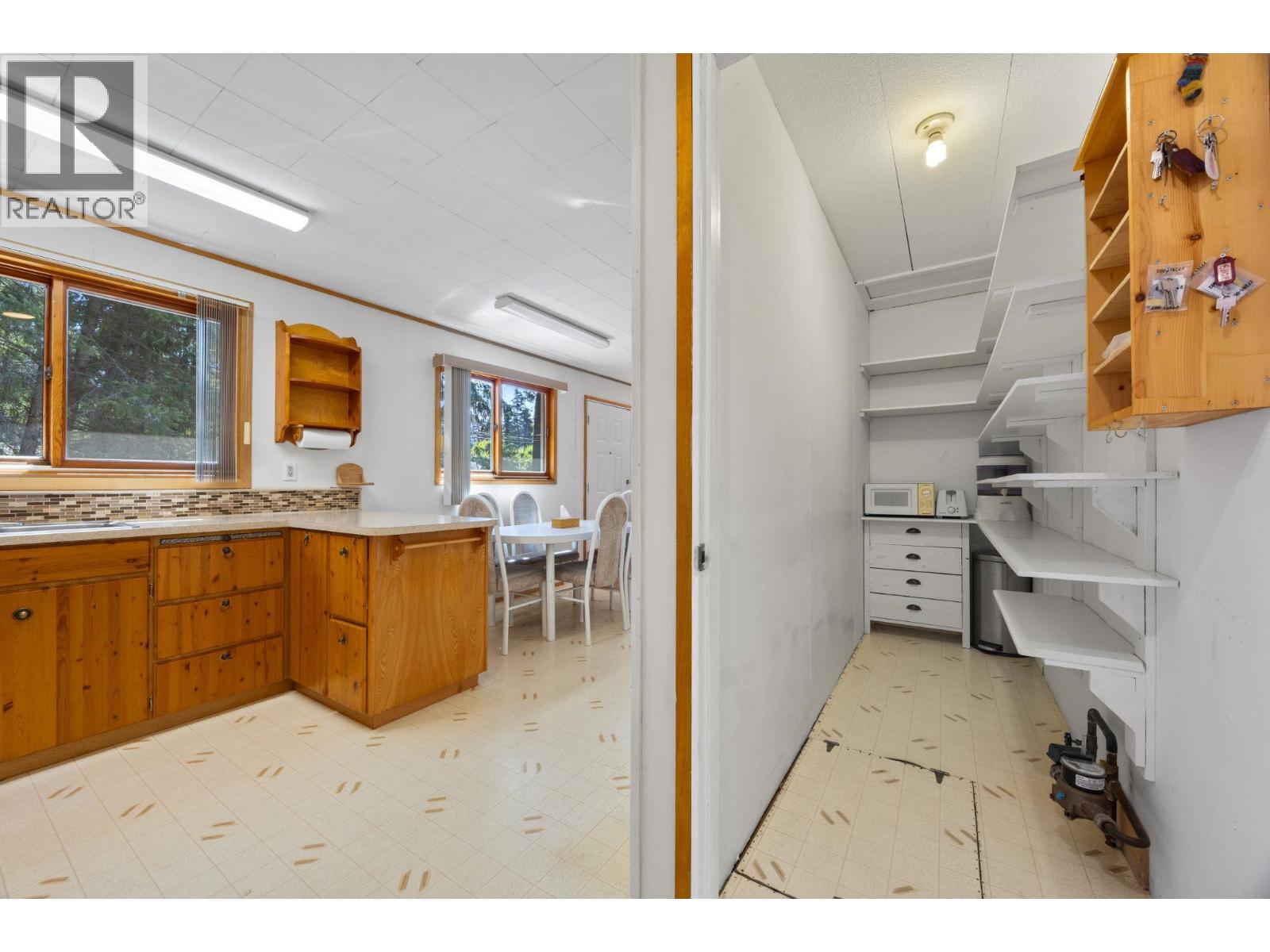 4264 Dunsmuir Road, Barriere, British Columbia  V0E 1E0 - Photo 15 - 10399052