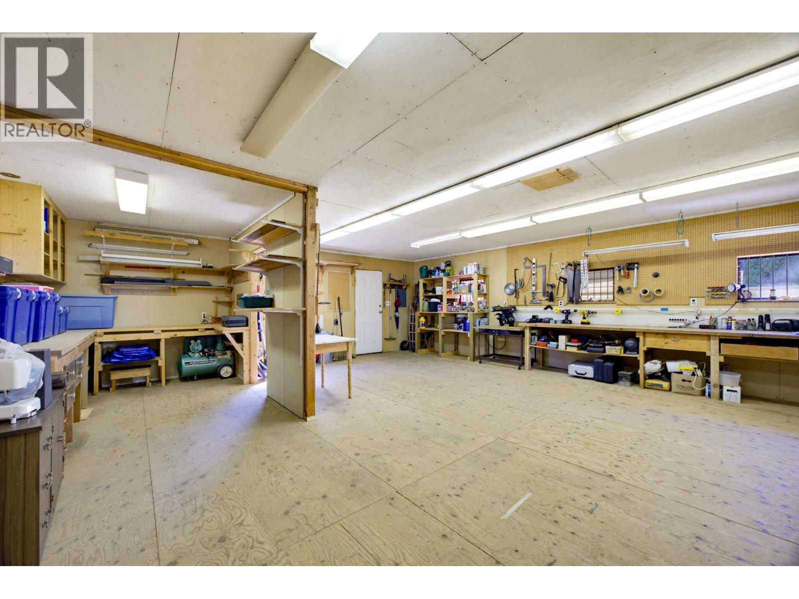 4264 Dunsmuir Road, Barriere, British Columbia  V0E 1E0 - Photo 22 - 10399052