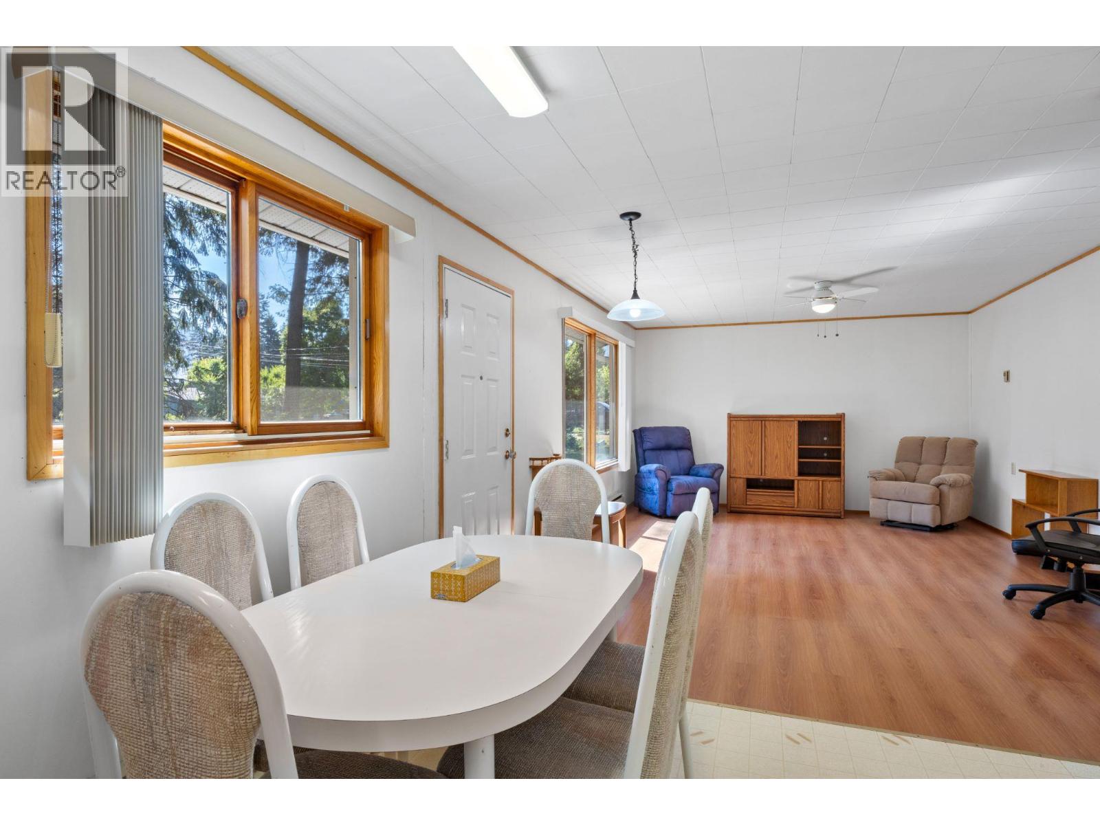 4264 Dunsmuir Road, Barriere, British Columbia  V0E 1E0 - Photo 7 - 10399052