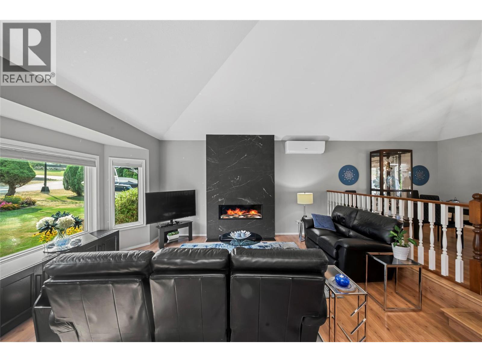 1571 17 Street Se, Salmon Arm, British Columbia  V1E 2M6 - Photo 14 - 10399045
