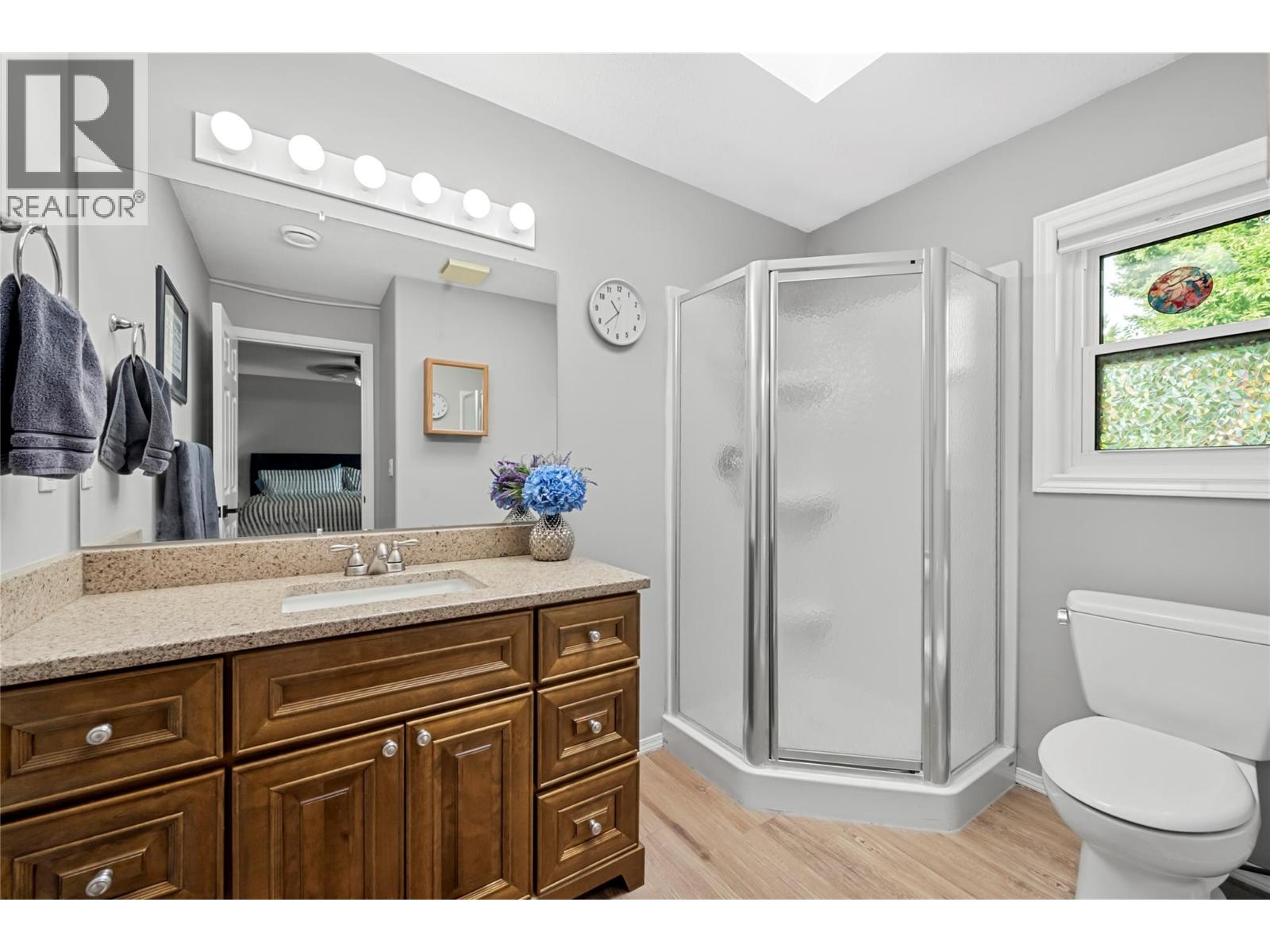 1571 17 Street Se, Salmon Arm, British Columbia  V1E 2M6 - Photo 33 - 10399045