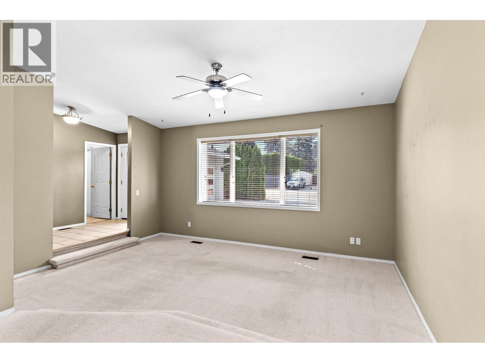 602 Willms Road, Kelowna, British Columbia  V1W 1B6 - Photo 10 - 10397792