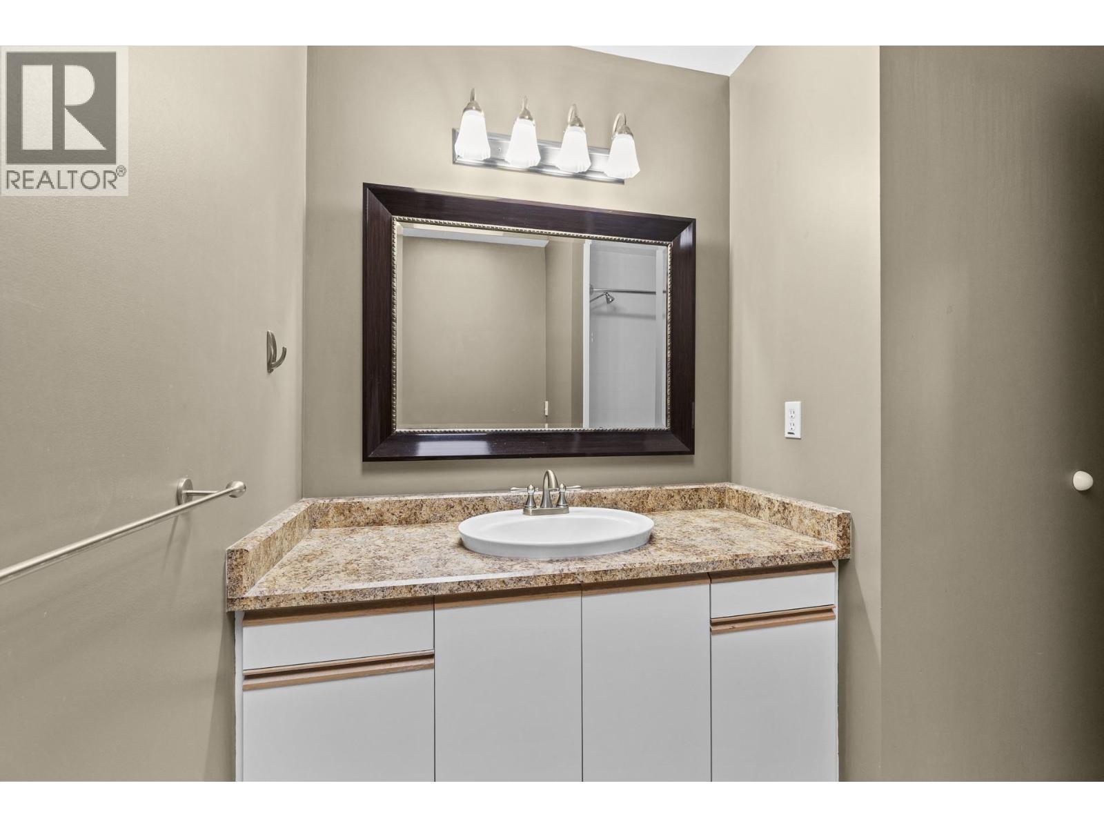 602 Willms Road, Kelowna, British Columbia  V1W 1B6 - Photo 33 - 10397792