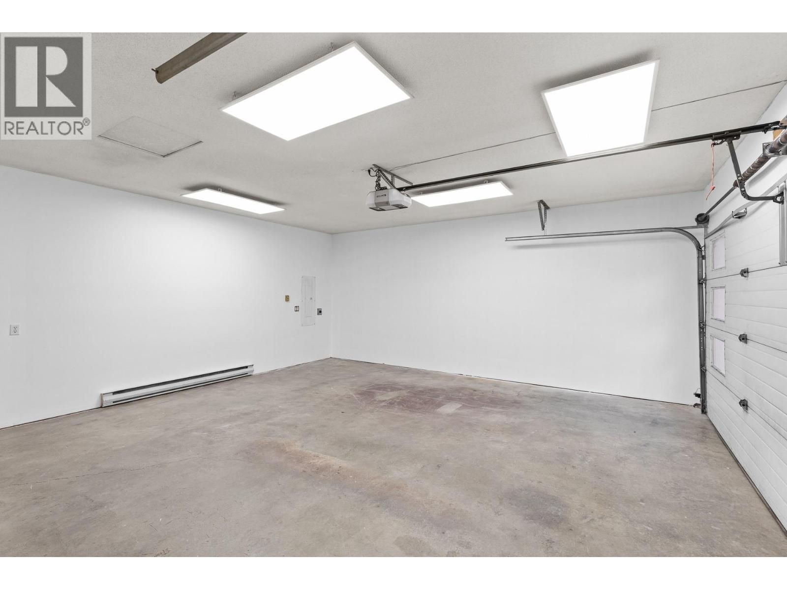 602 Willms Road, Kelowna, British Columbia  V1W 1B6 - Photo 39 - 10397792