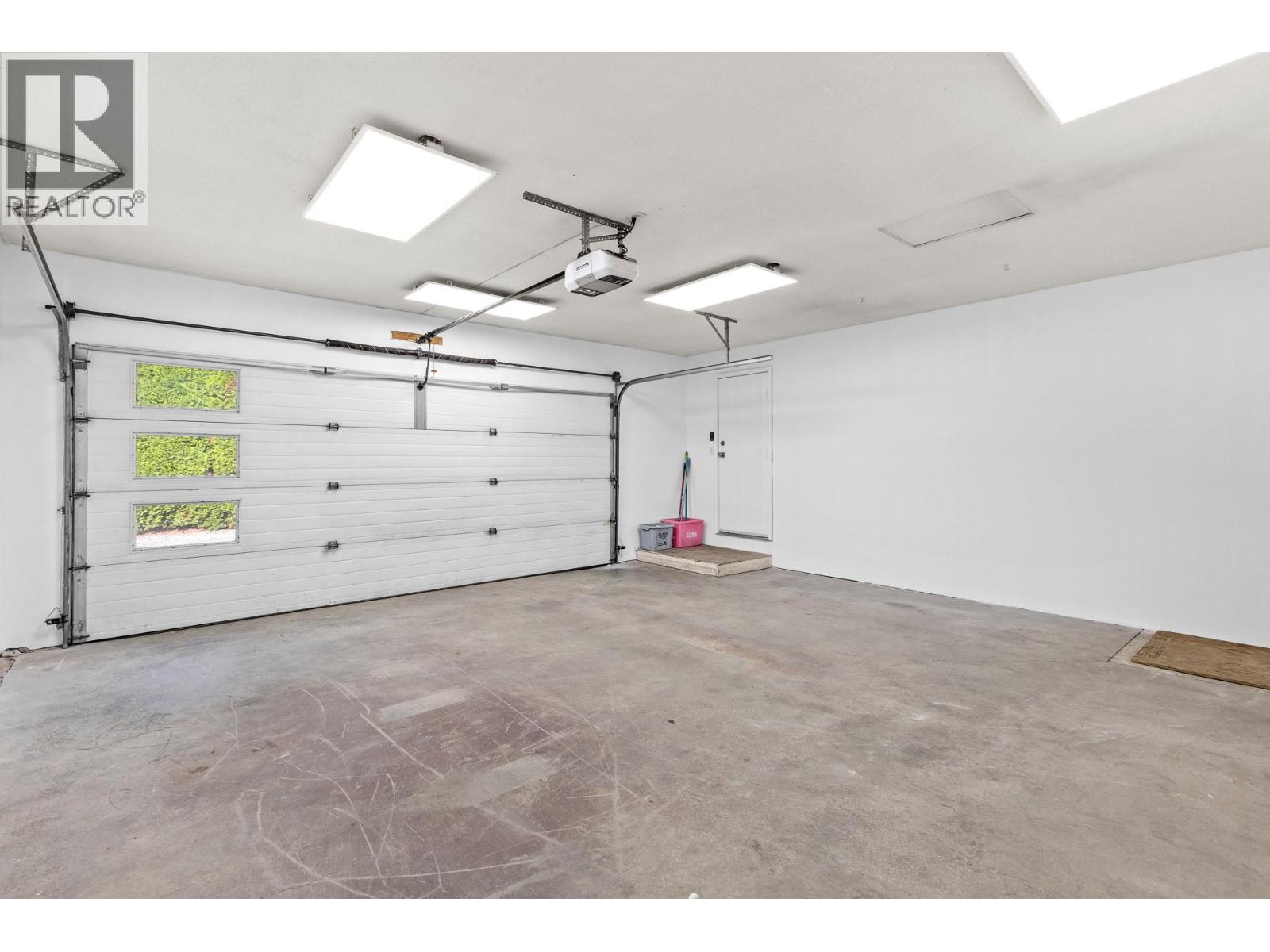 602 Willms Road, Kelowna, British Columbia  V1W 1B6 - Photo 40 - 10397792