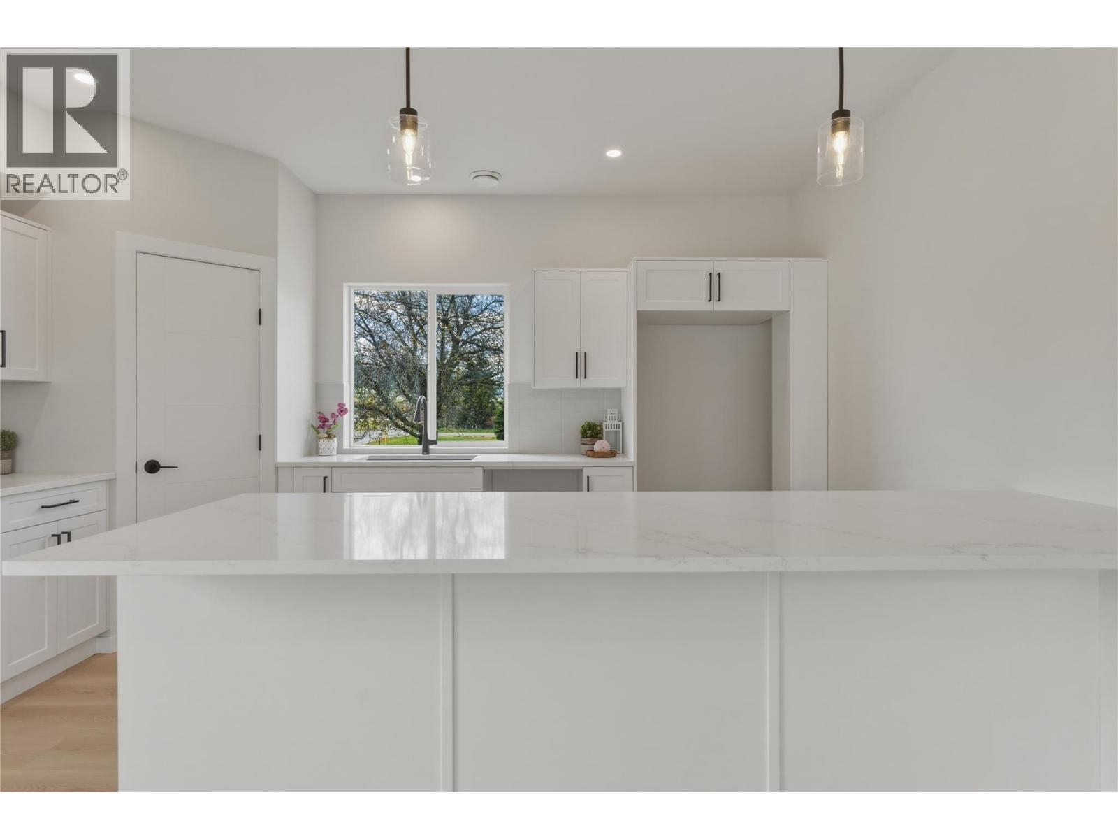 5661 Okanagan Landing Road Unit# 3, Vernon, British Columbia  V1T 7A6 - Photo 11 - 10395005