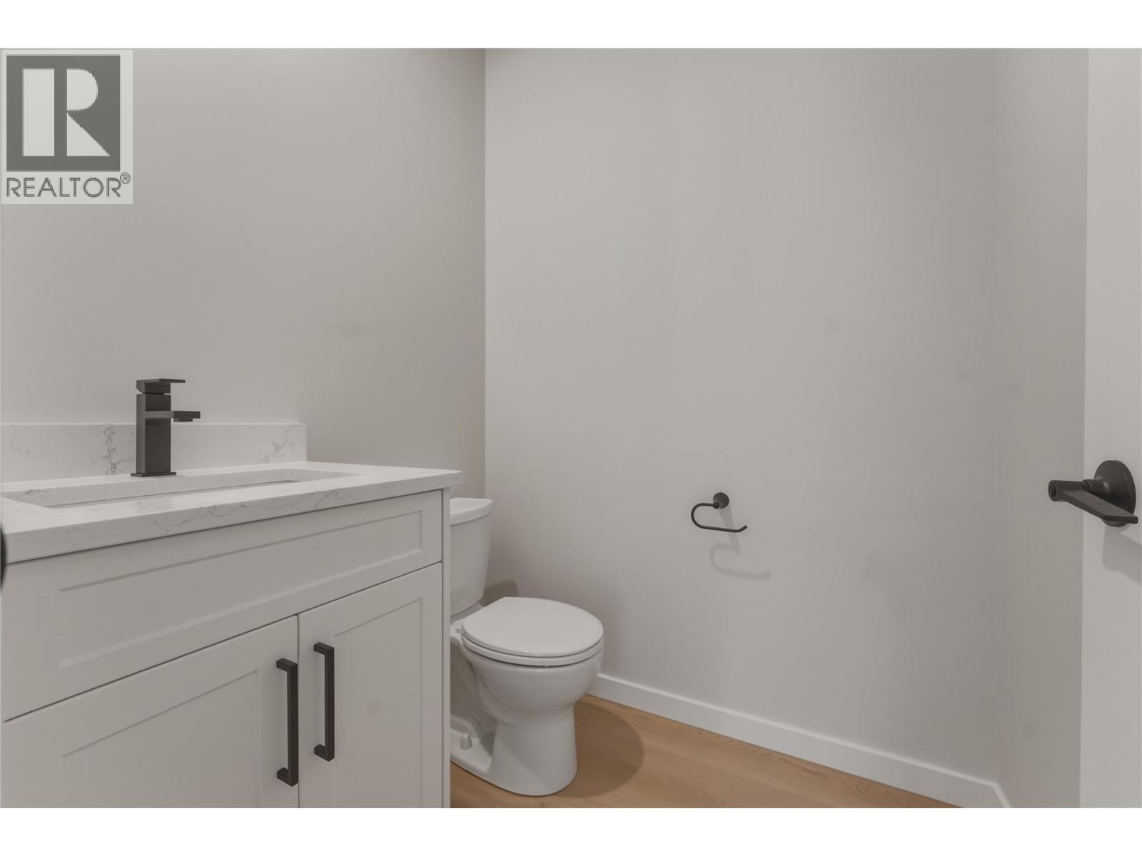 5661 Okanagan Landing Road Unit# 3, Vernon, British Columbia  V1T 7A6 - Photo 12 - 10395005