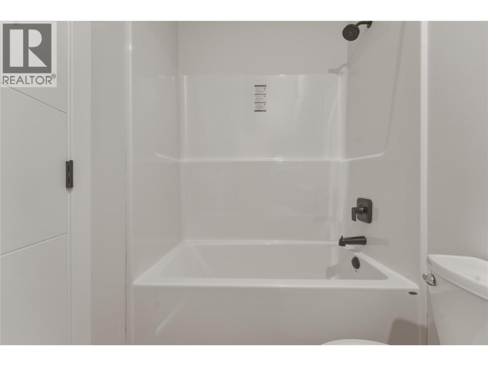 5661 Okanagan Landing Road Unit# 3, Vernon, British Columbia  V1T 7A6 - Photo 21 - 10395005